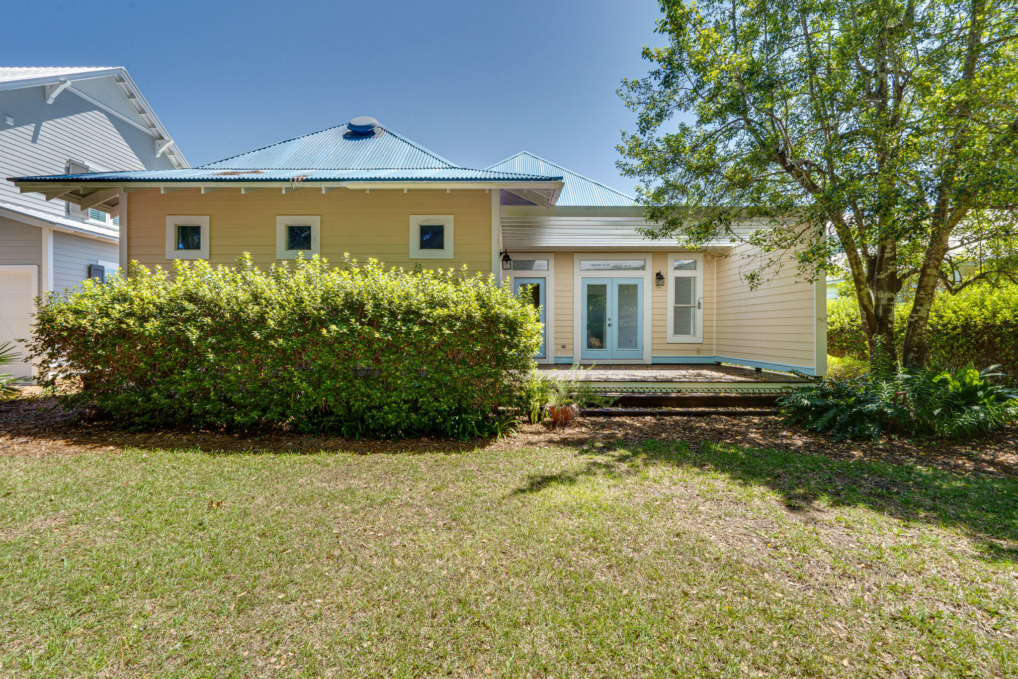 CRYSTAL LAKE AT SANDESTIN - Residential