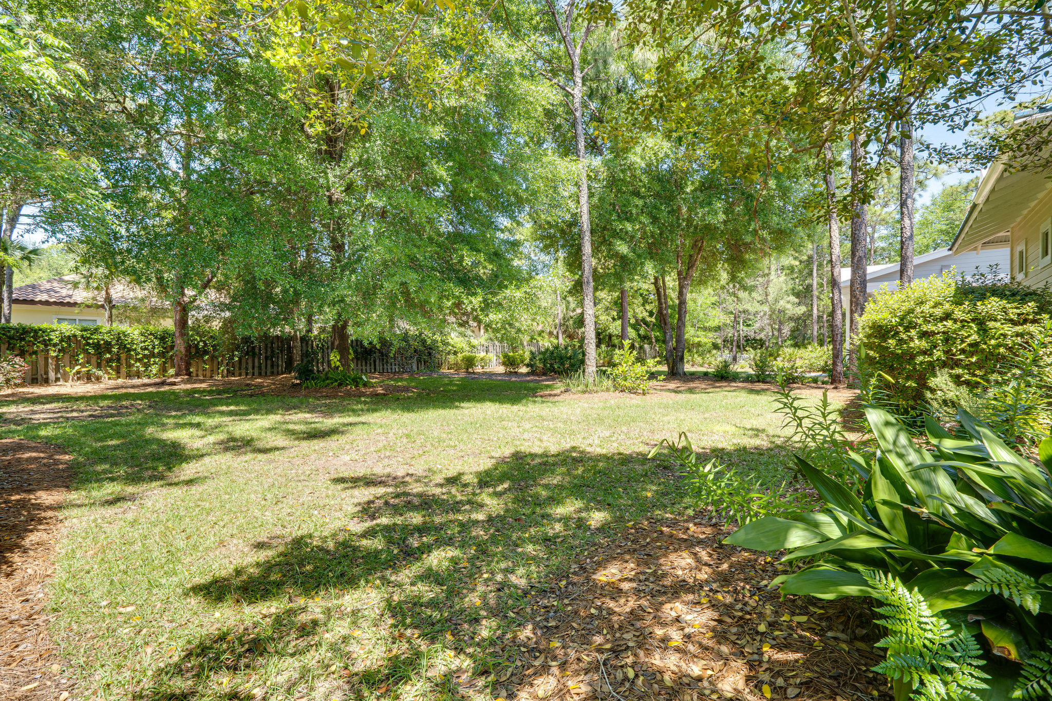 CRYSTAL LAKE AT SANDESTIN - Residential