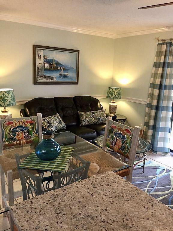 BLUE SURF T/H - Residential