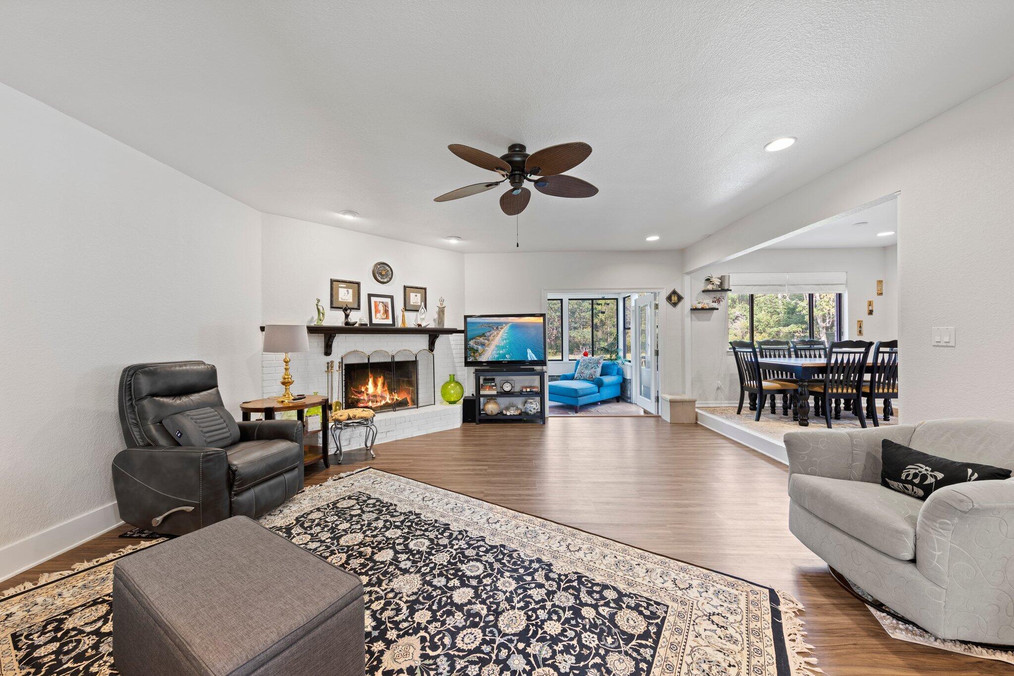 VILLA GARCON - Residential