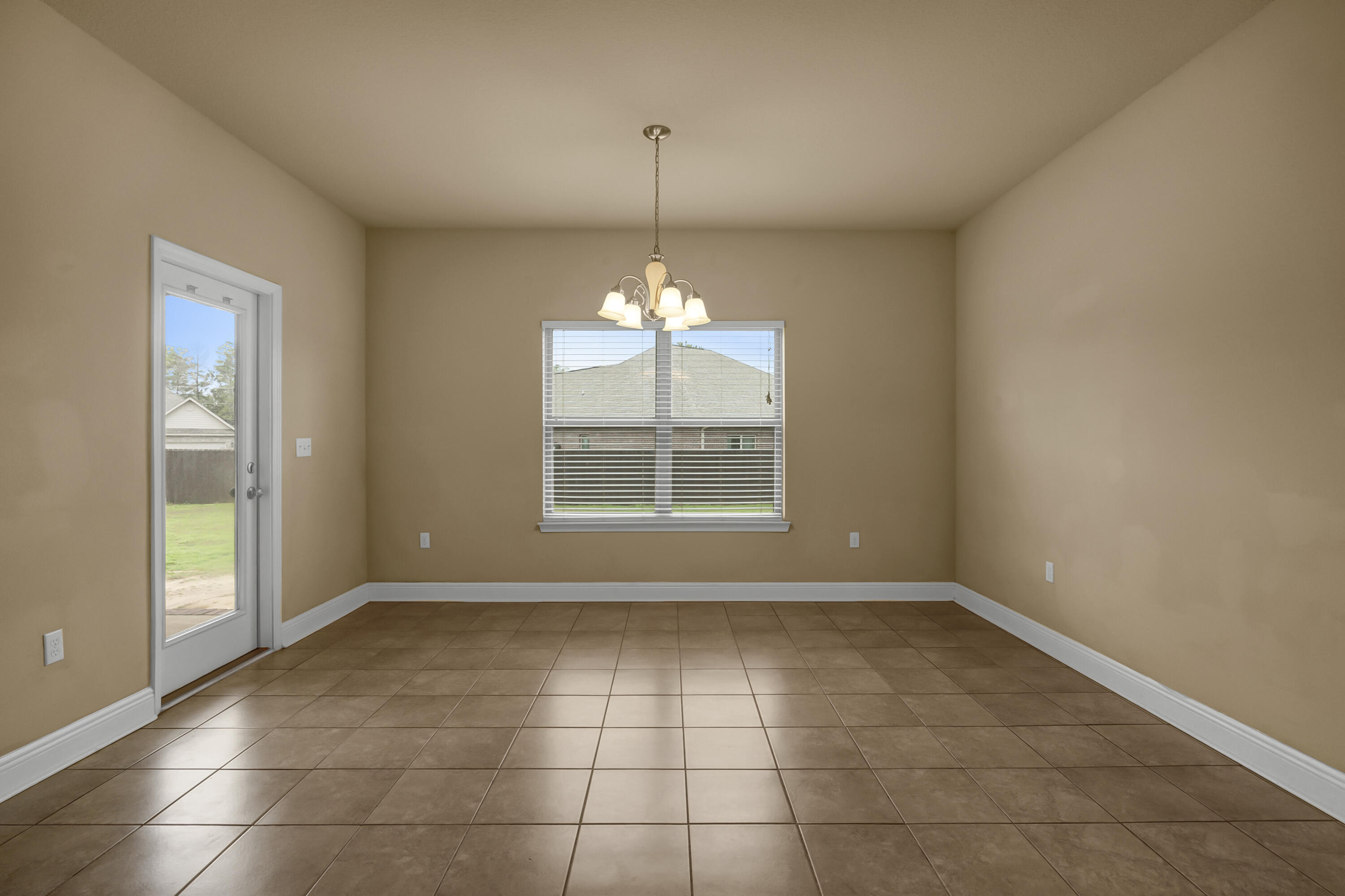 AUTUMN WOODS - Residential