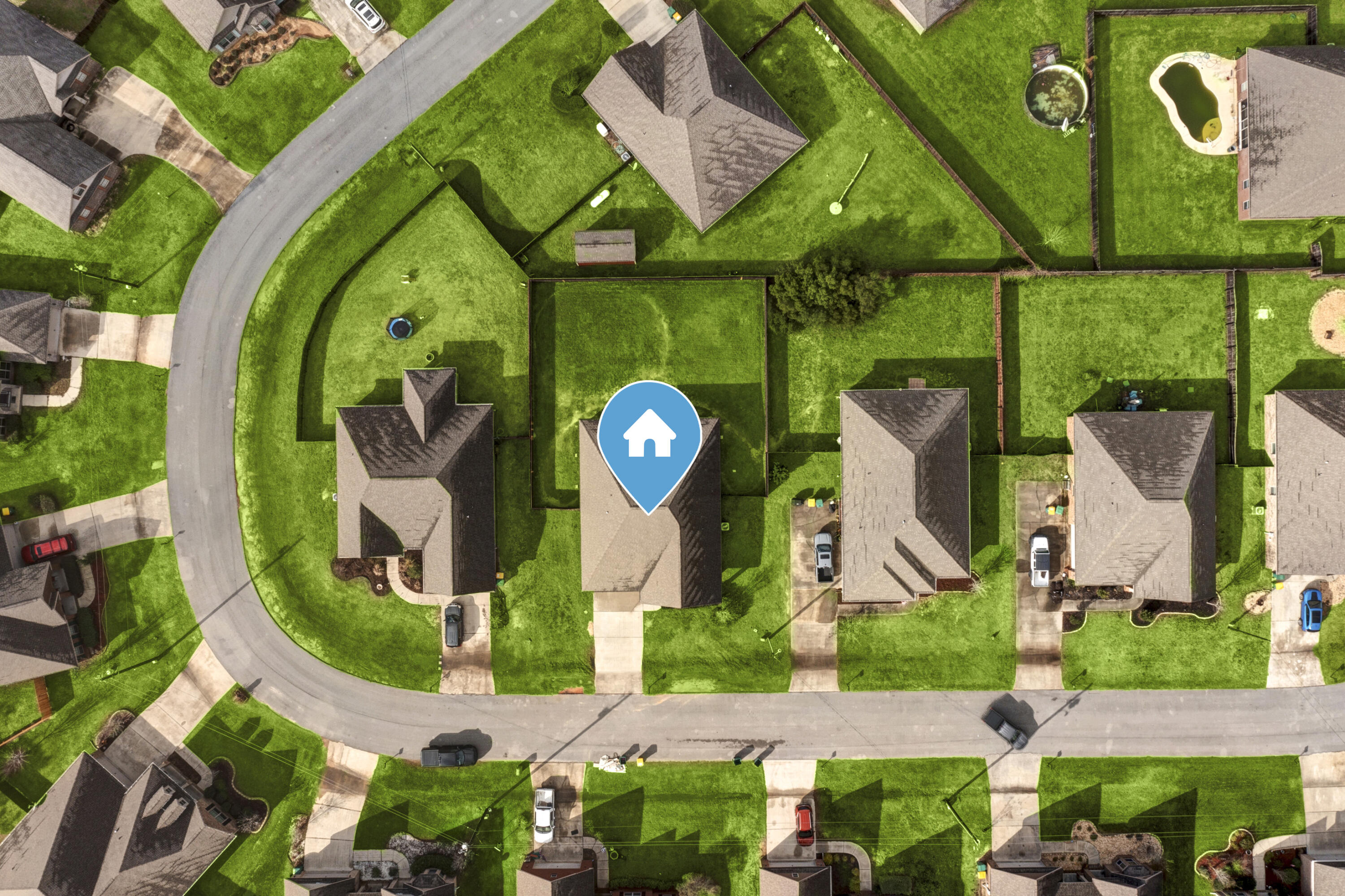 AUTUMN WOODS - Residential