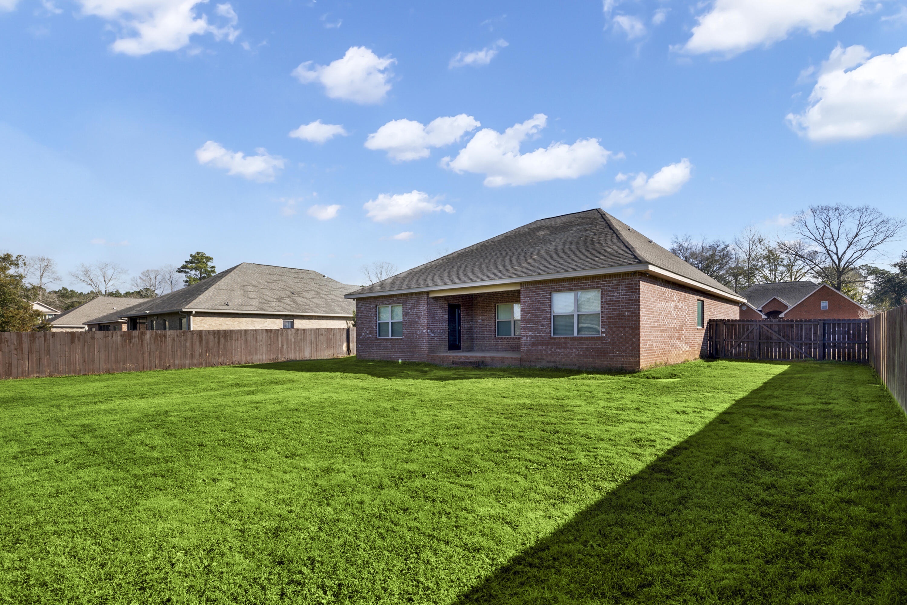 AUTUMN WOODS - Residential