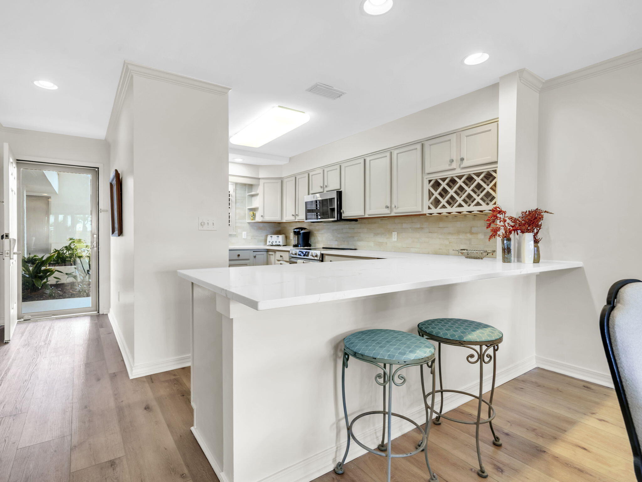 AEGEAN CONDO - Residential