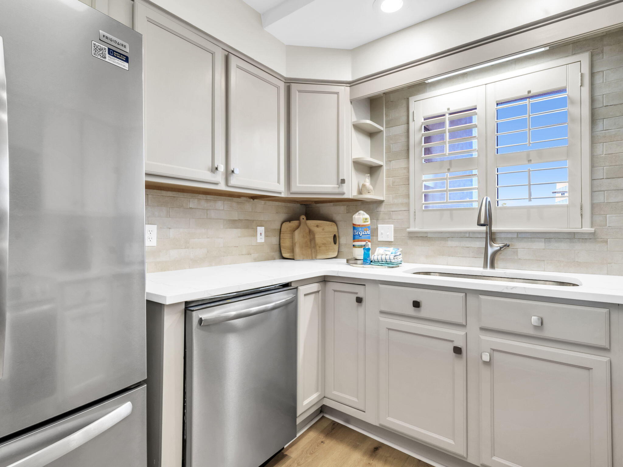 AEGEAN CONDO - Residential