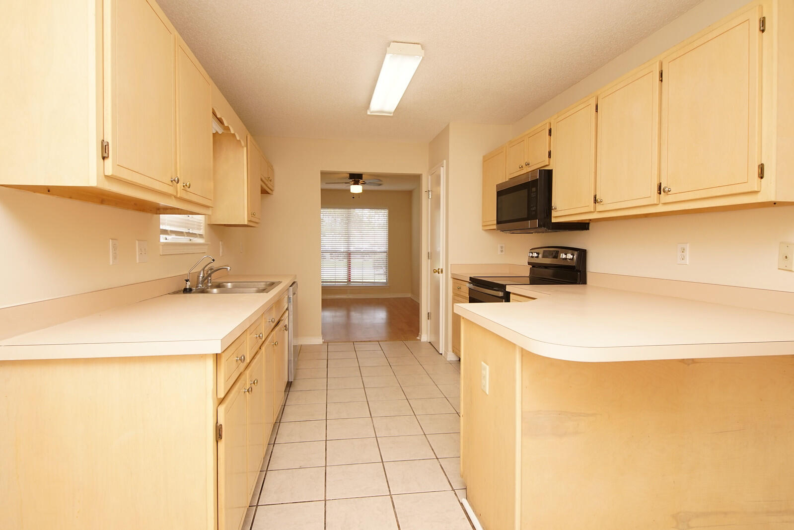 SANDY RIDGE ESTATES - Residential