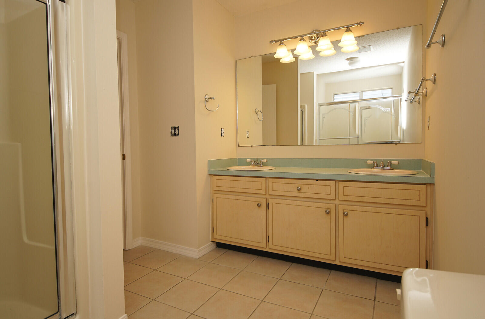 SANDY RIDGE ESTATES - Residential