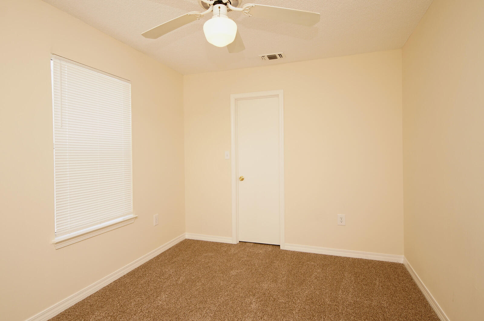 SANDY RIDGE ESTATES - Residential