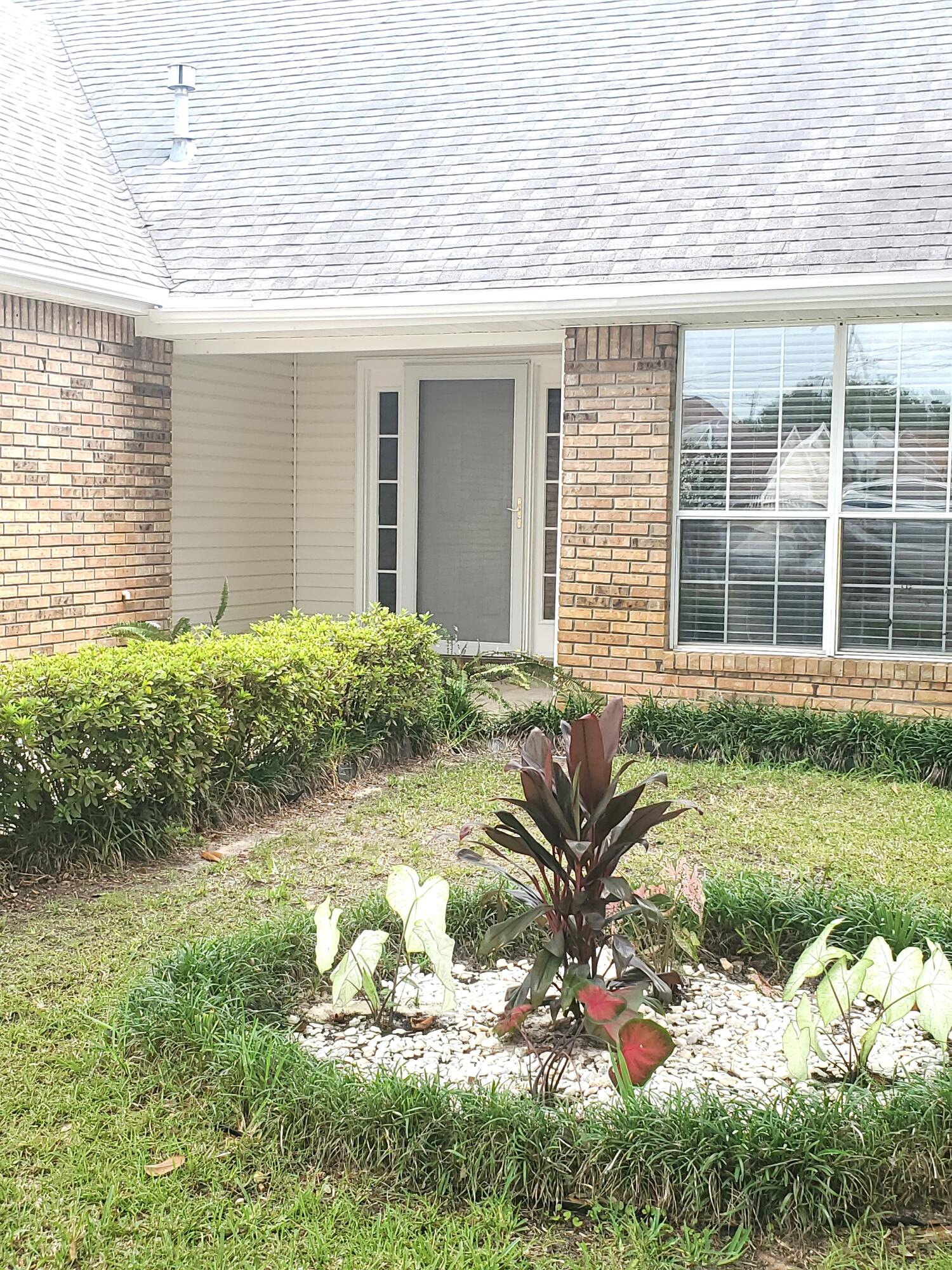 SANDY RIDGE ESTATES - Residential