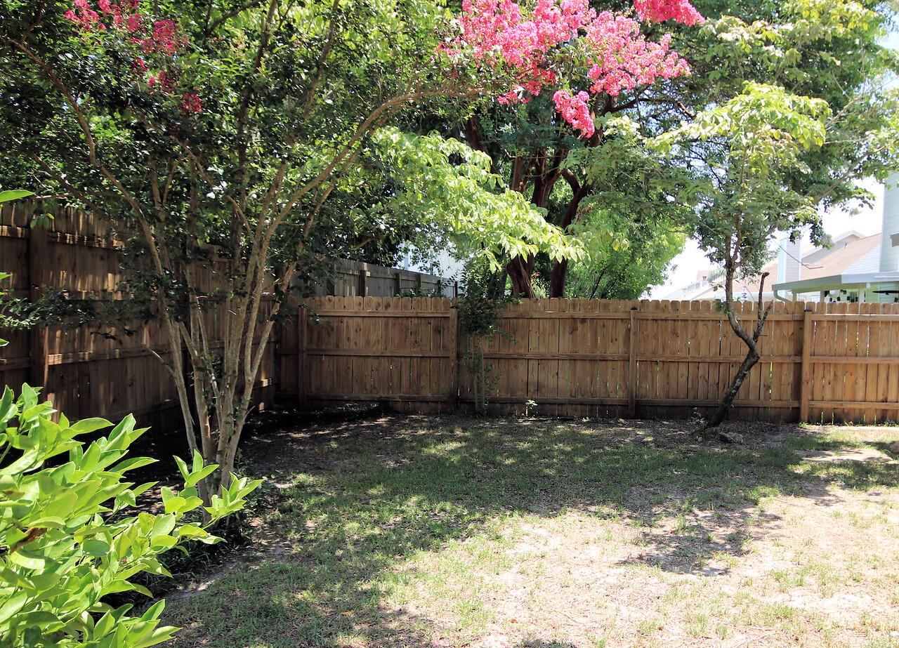 SANDY RIDGE ESTATES - Residential