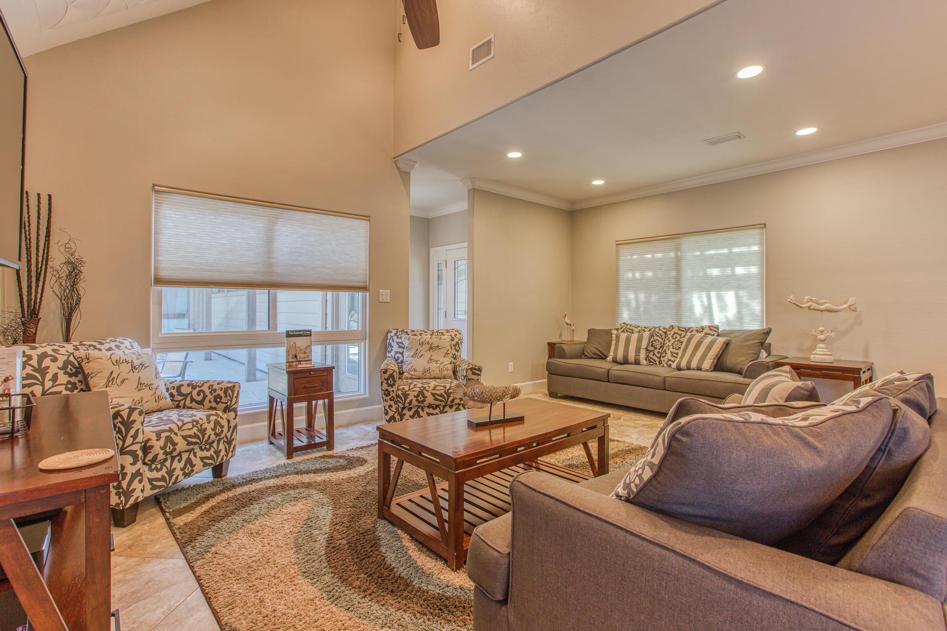 CRYSTAL BEACH - Residential