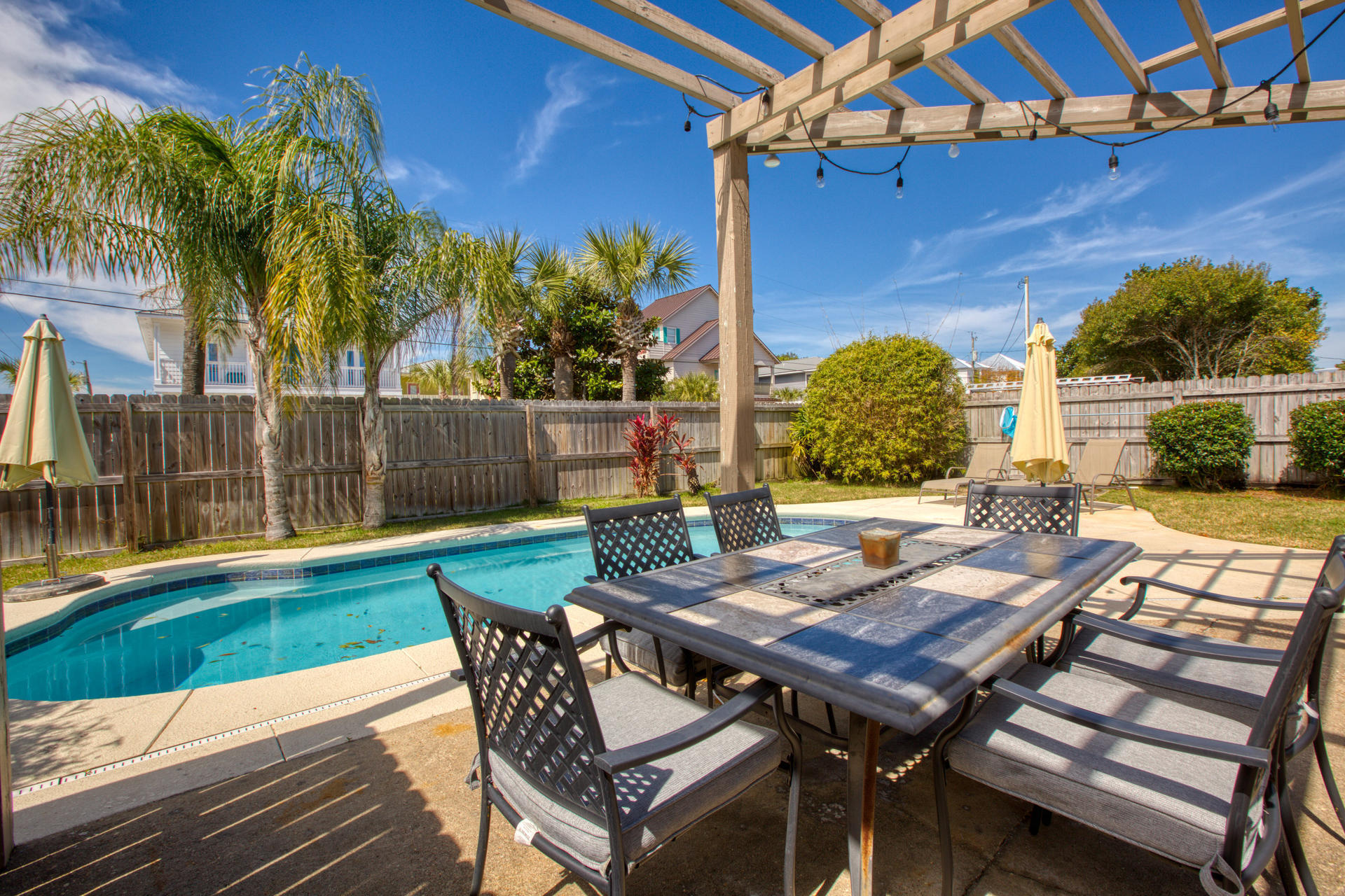 CRYSTAL BEACH - Residential