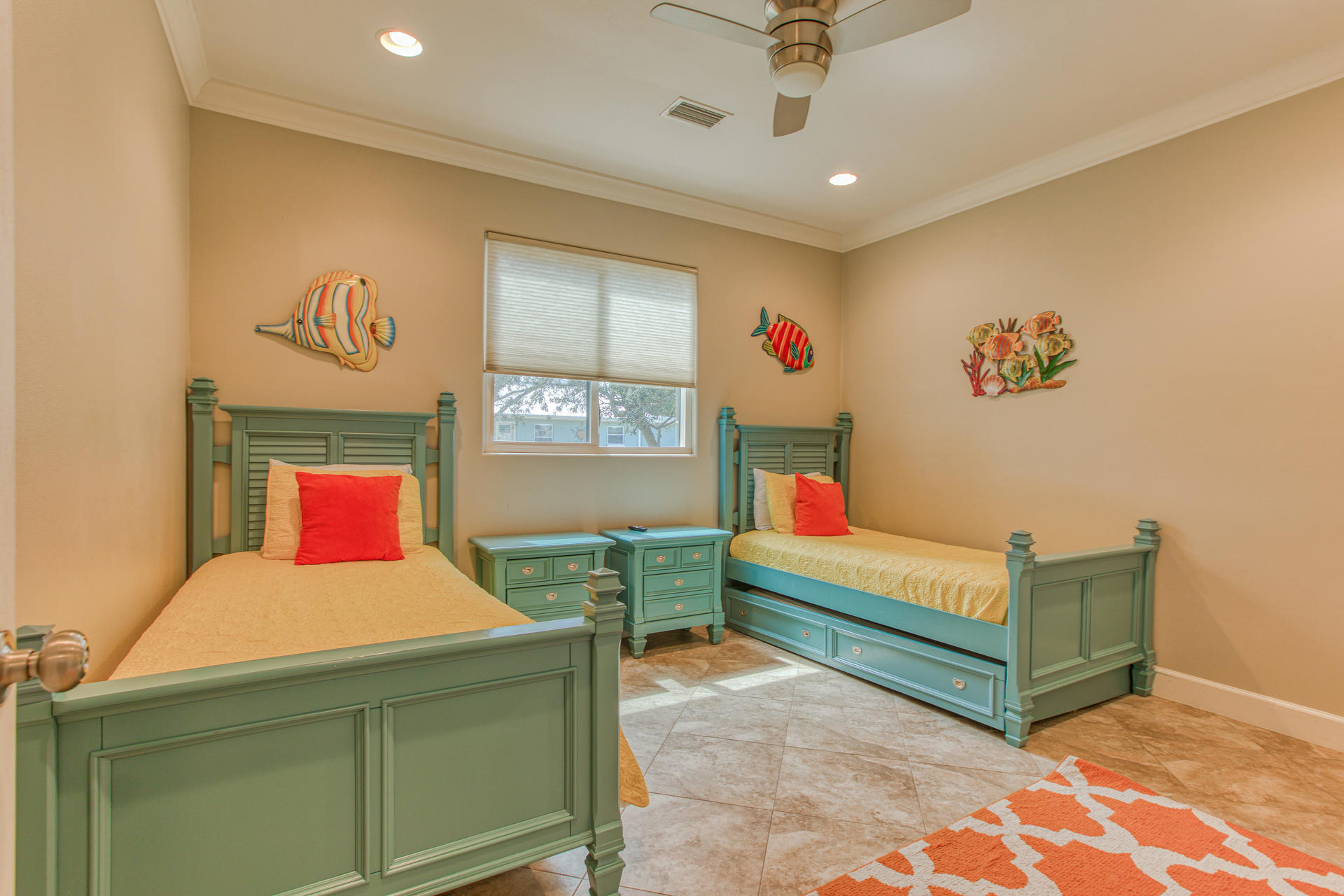 CRYSTAL BEACH - Residential