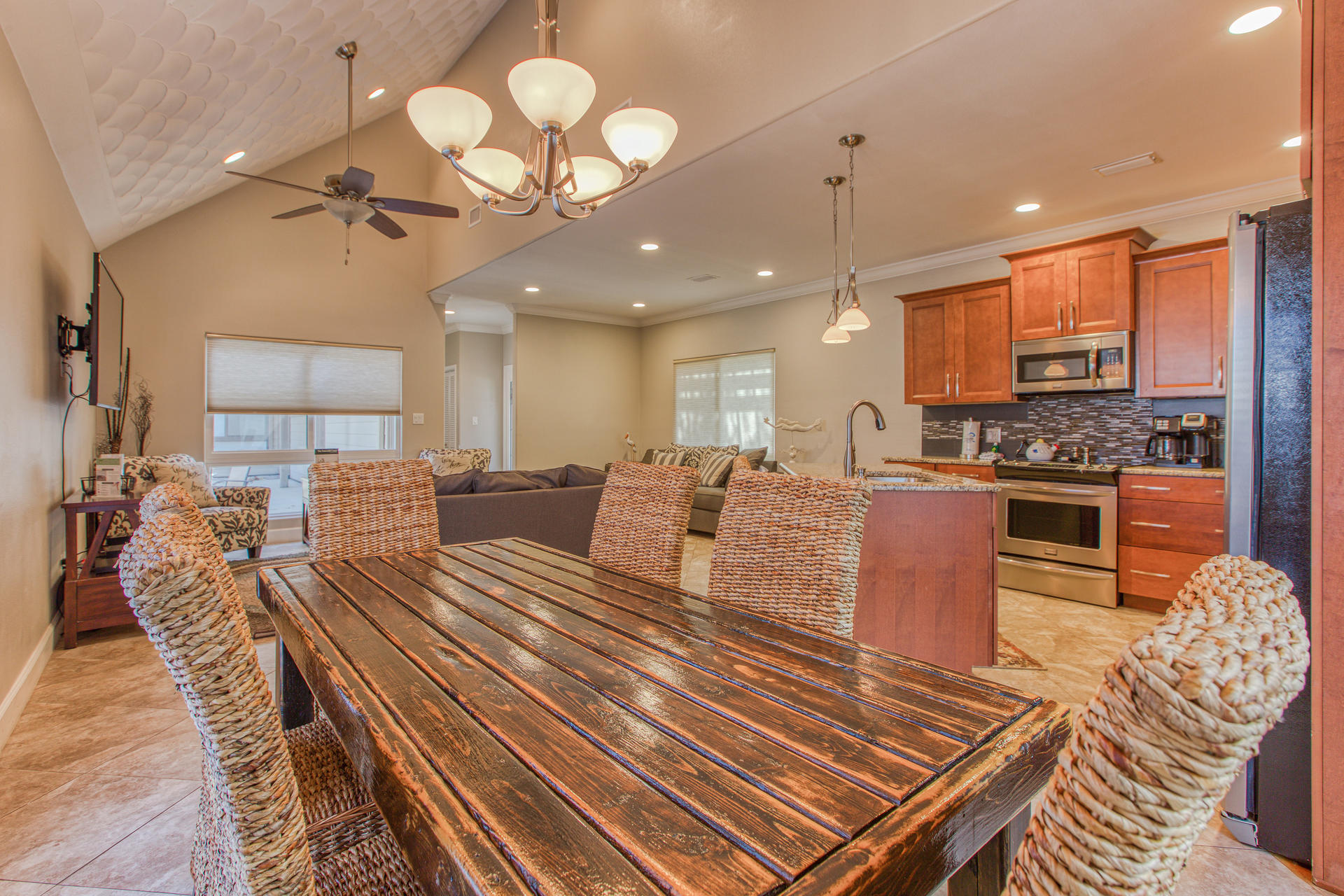 CRYSTAL BEACH - Residential