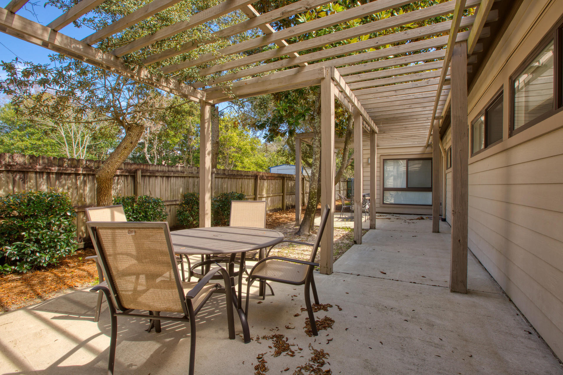 CRYSTAL BEACH - Residential