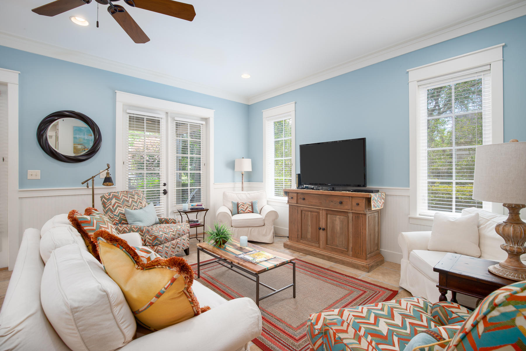 BUNGALOS AT SANDESTIN - Residential