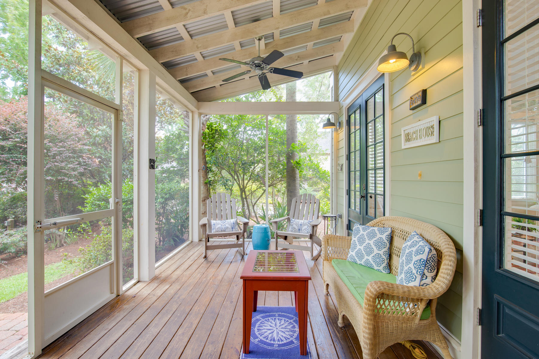 BUNGALOS AT SANDESTIN - Residential