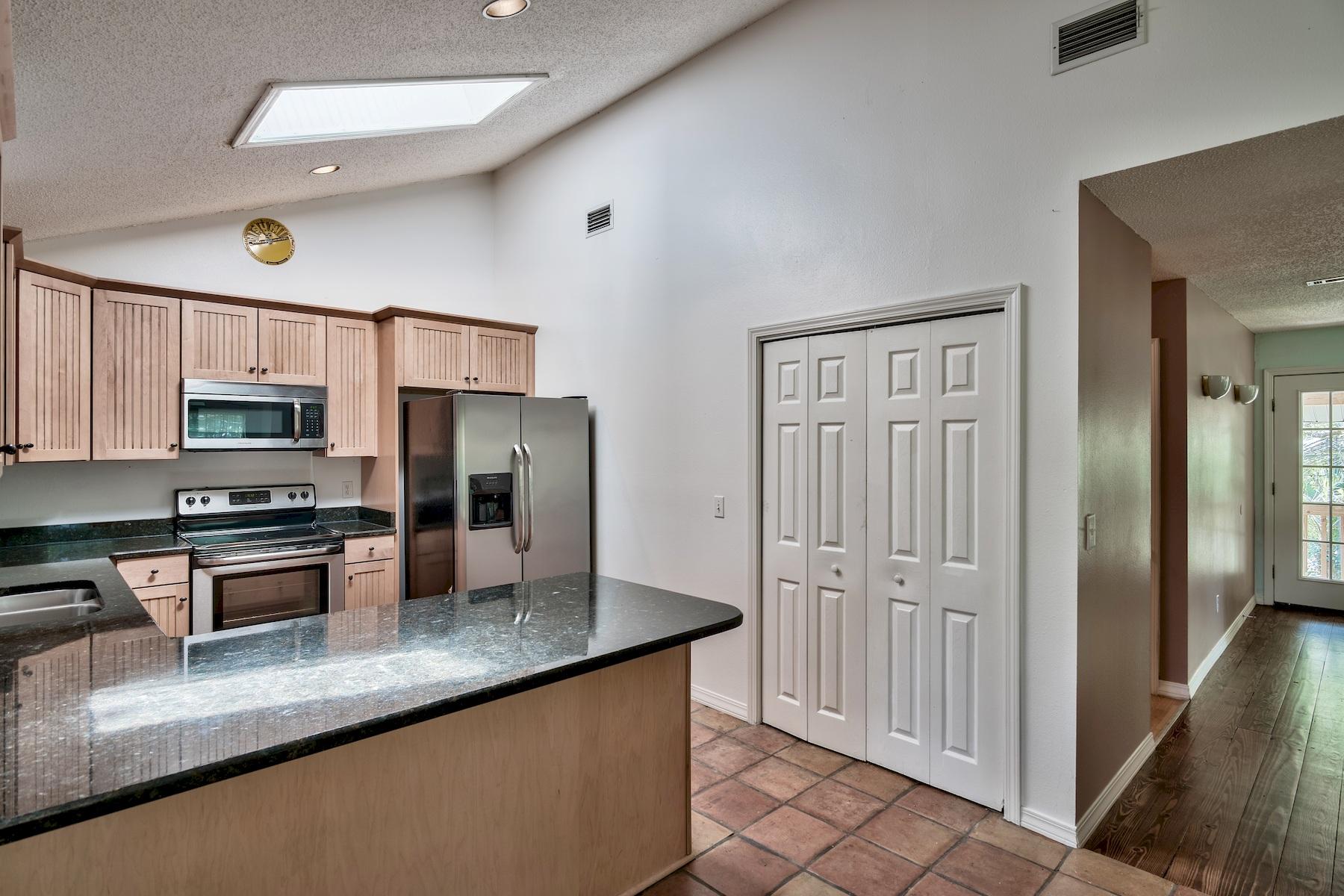 EDEN ESTATES UNREC - Residential