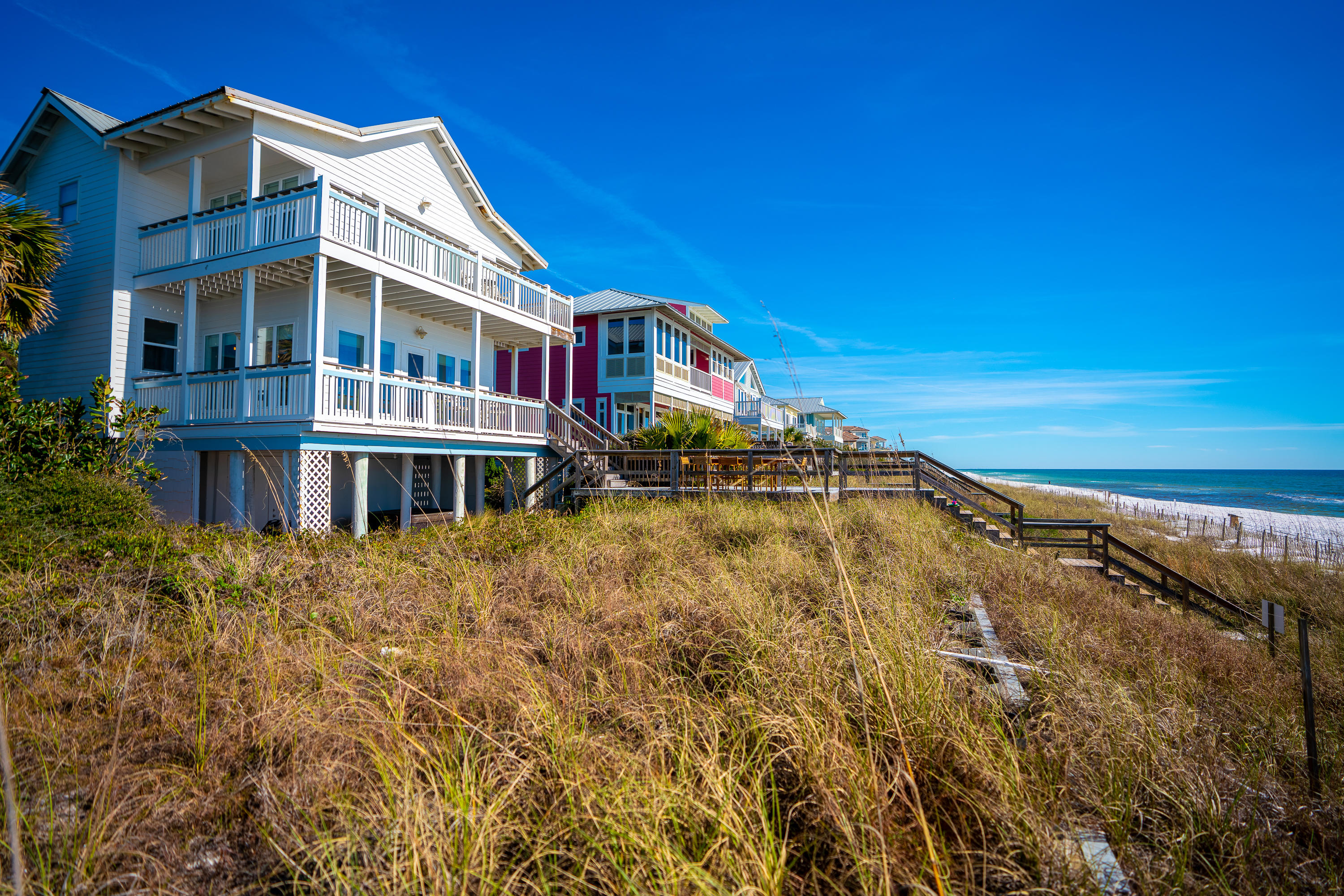 SUNRISE BEACH - Residential