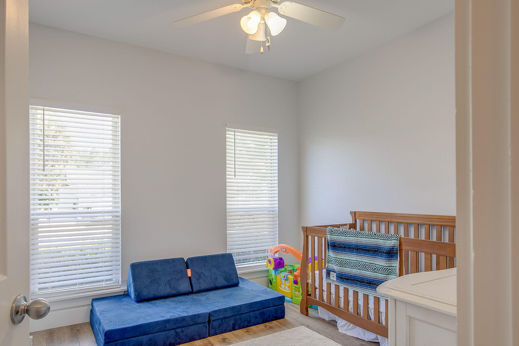 SHORTLINE LAKE ESTATES - Residential