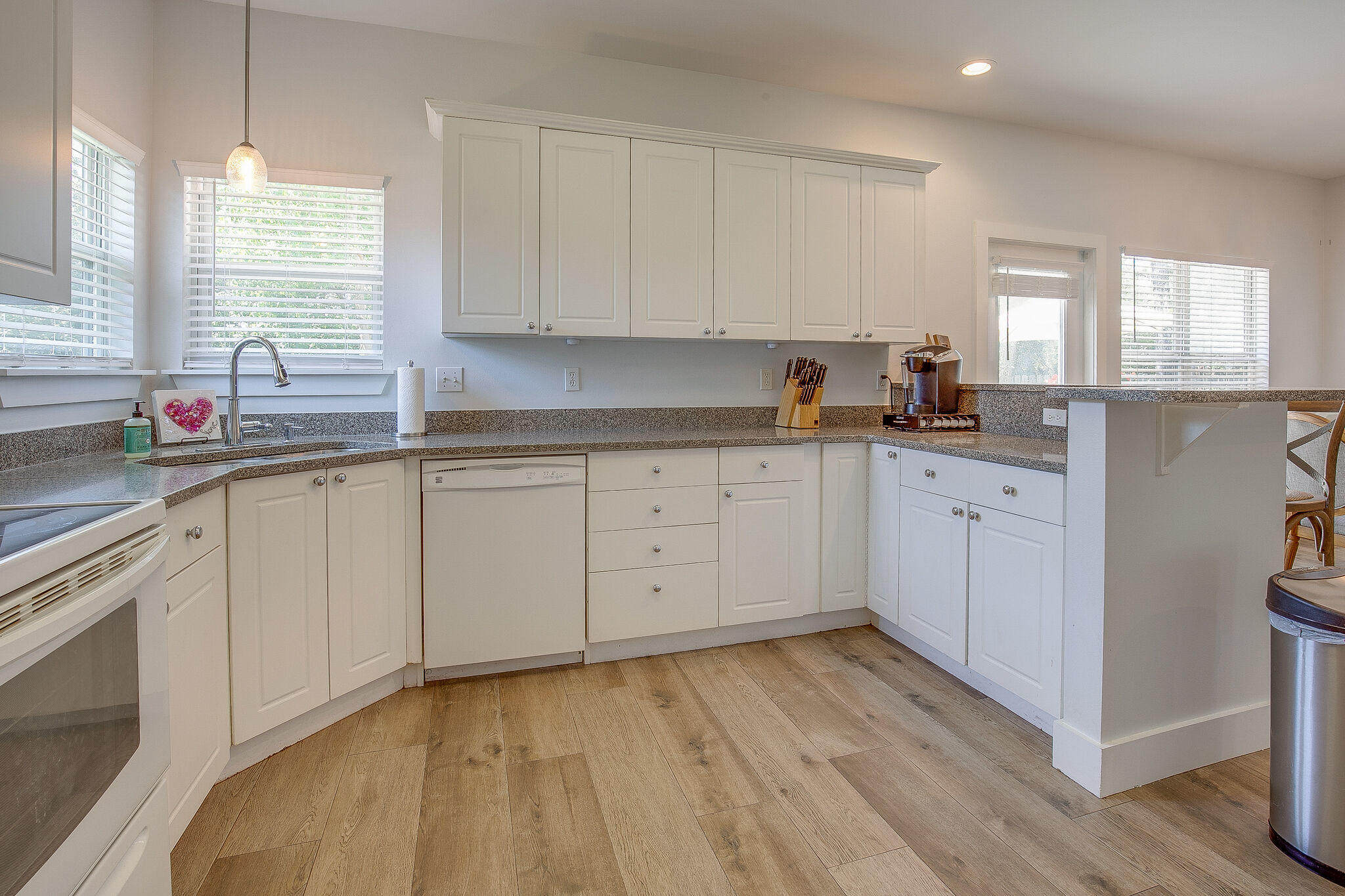 SHORTLINE LAKE ESTATES - Residential