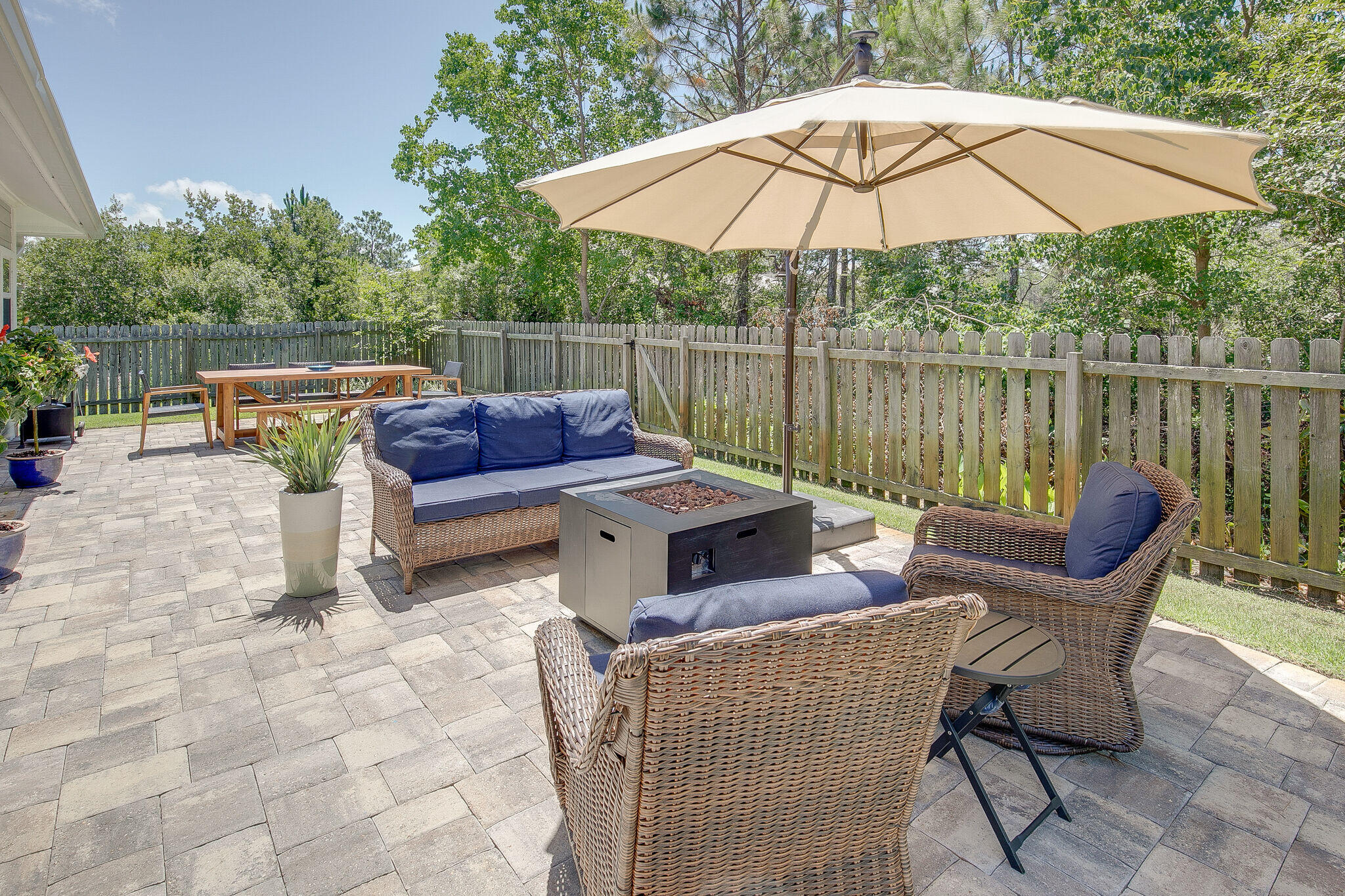 SHORTLINE LAKE ESTATES - Residential