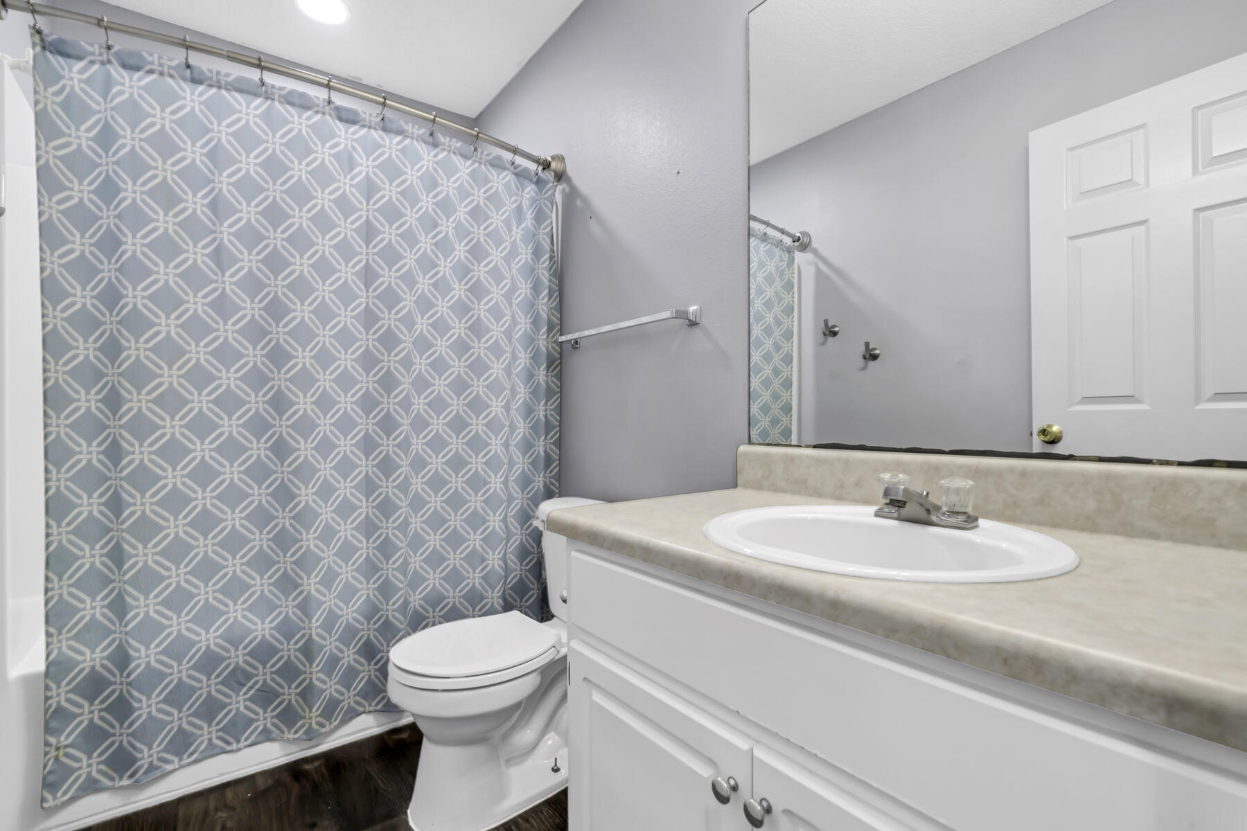 EMERALD VILLAGE S/D - Residential