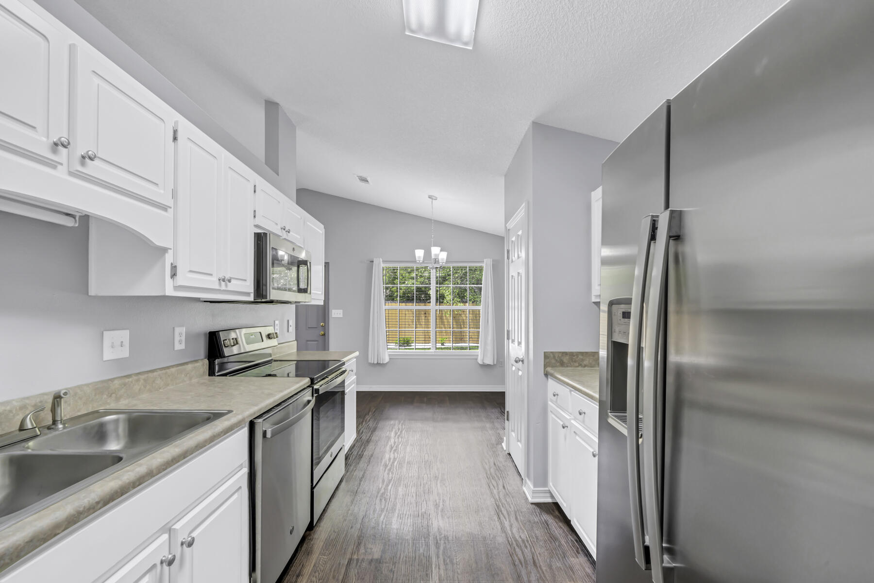 EMERALD VILLAGE S/D - Residential