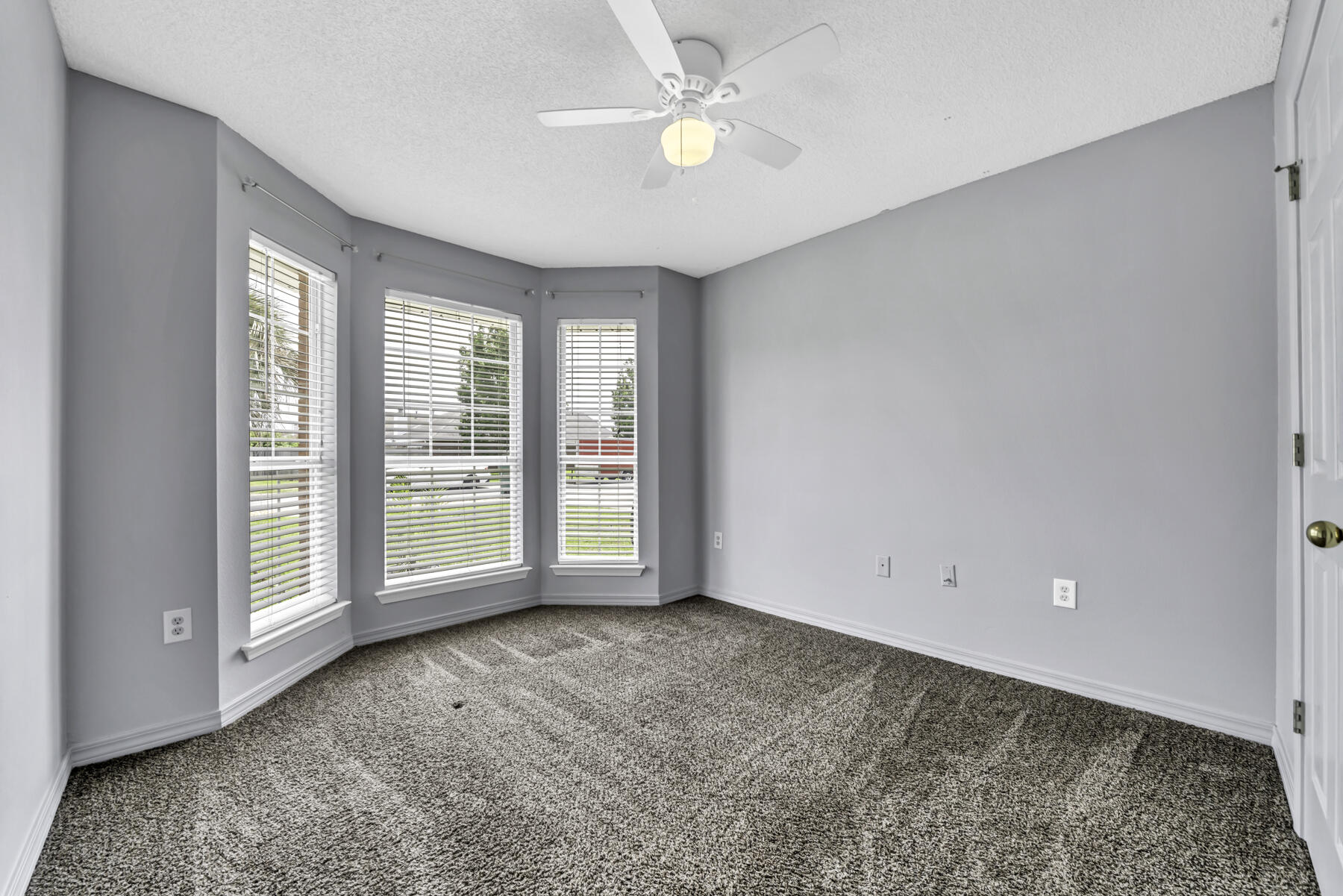 EMERALD VILLAGE S/D - Residential