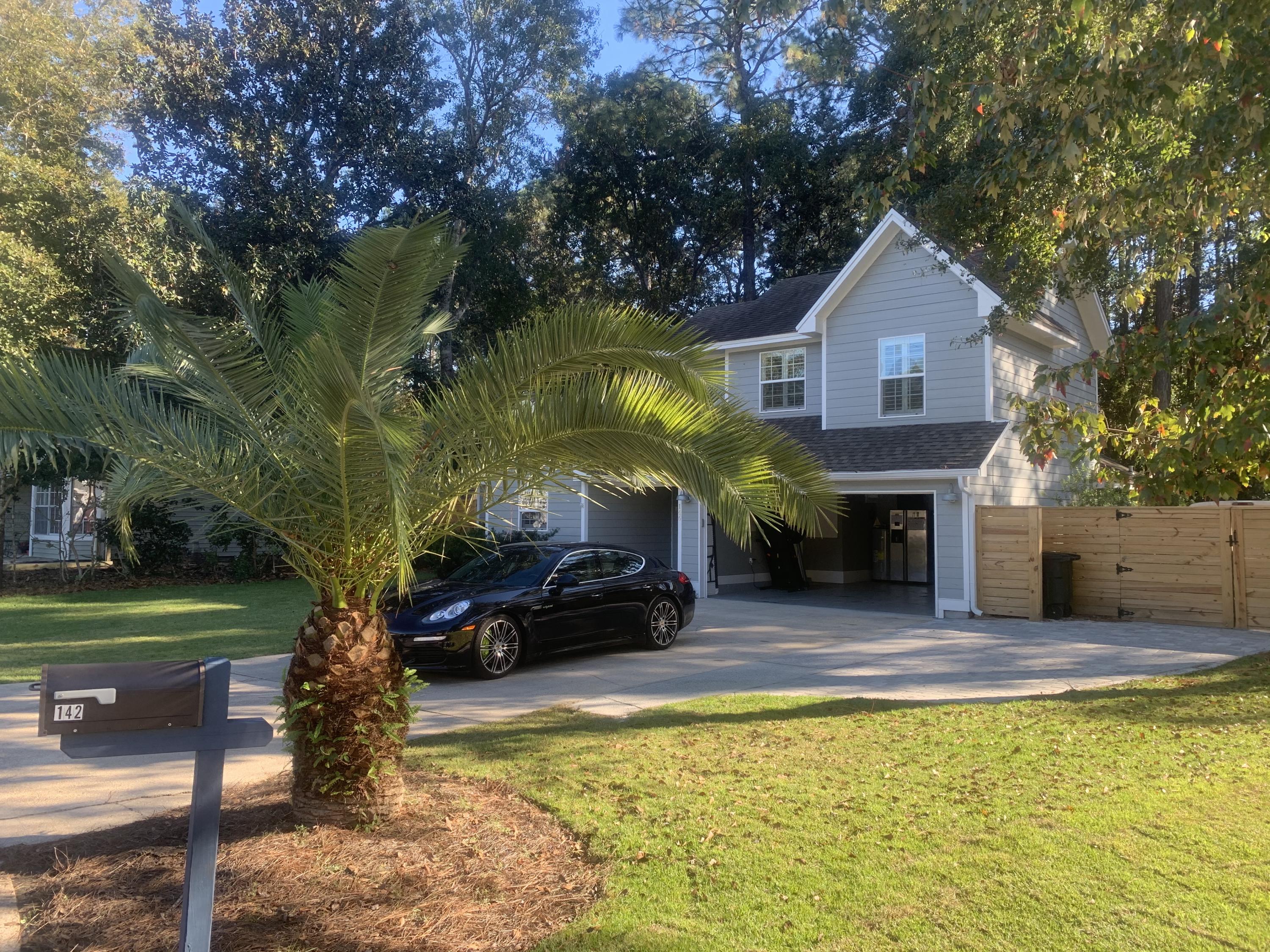 MAGNOLIA CREEK PHASE 1 - Residential