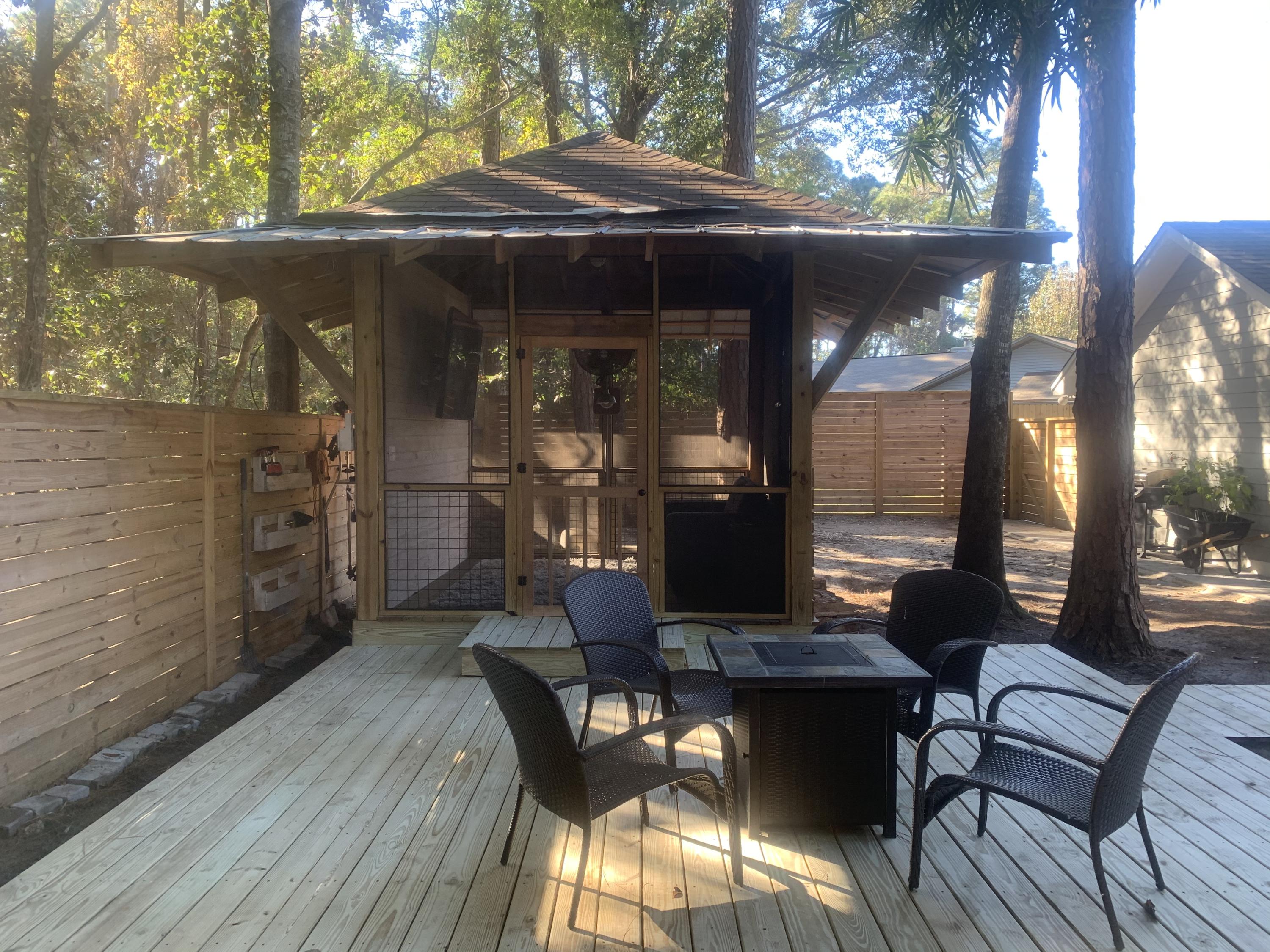 MAGNOLIA CREEK PHASE 1 - Residential