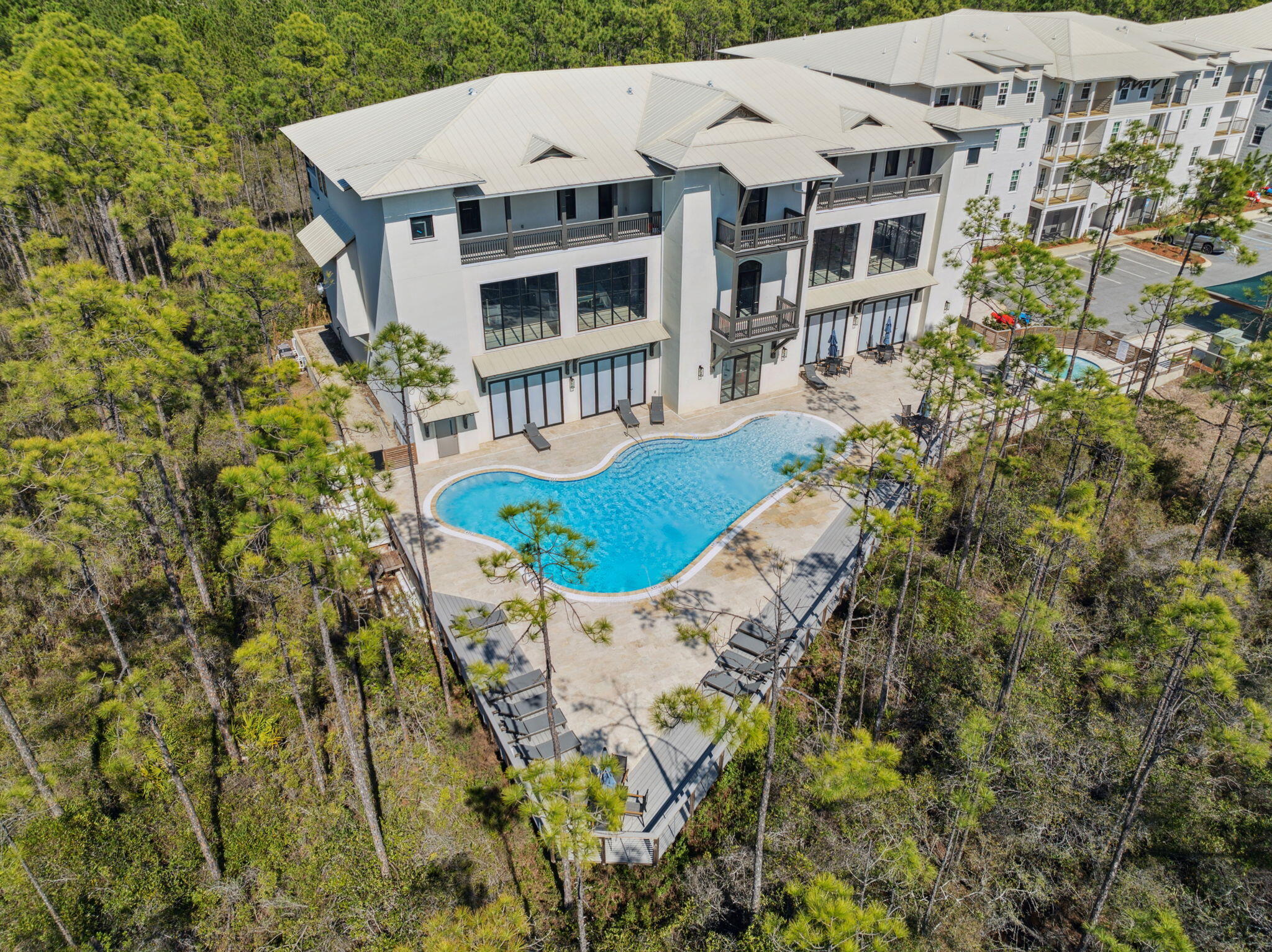 PINEWOOD 30A - Residential