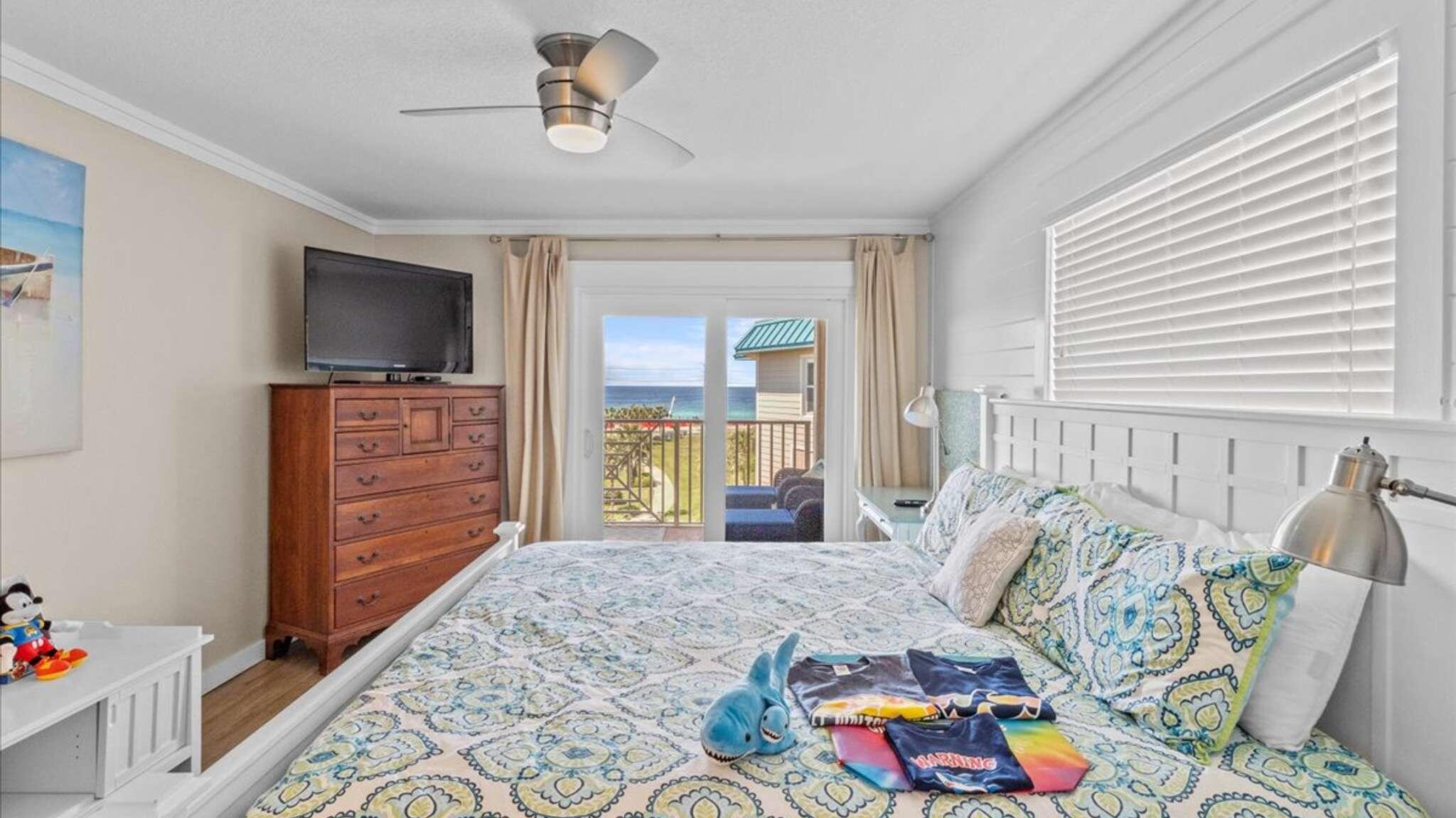 AMALFI COAST RESORT - Residential Lease
