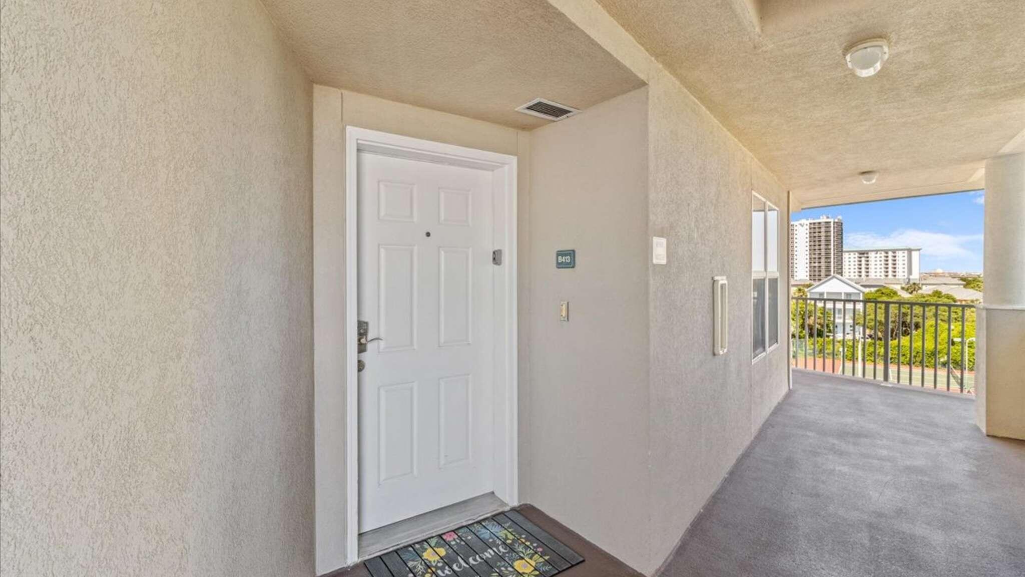 AMALFI COAST RESORT - Residential Lease