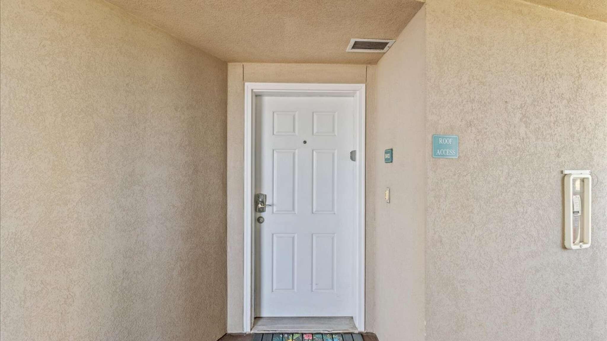 AMALFI COAST RESORT - Residential Lease