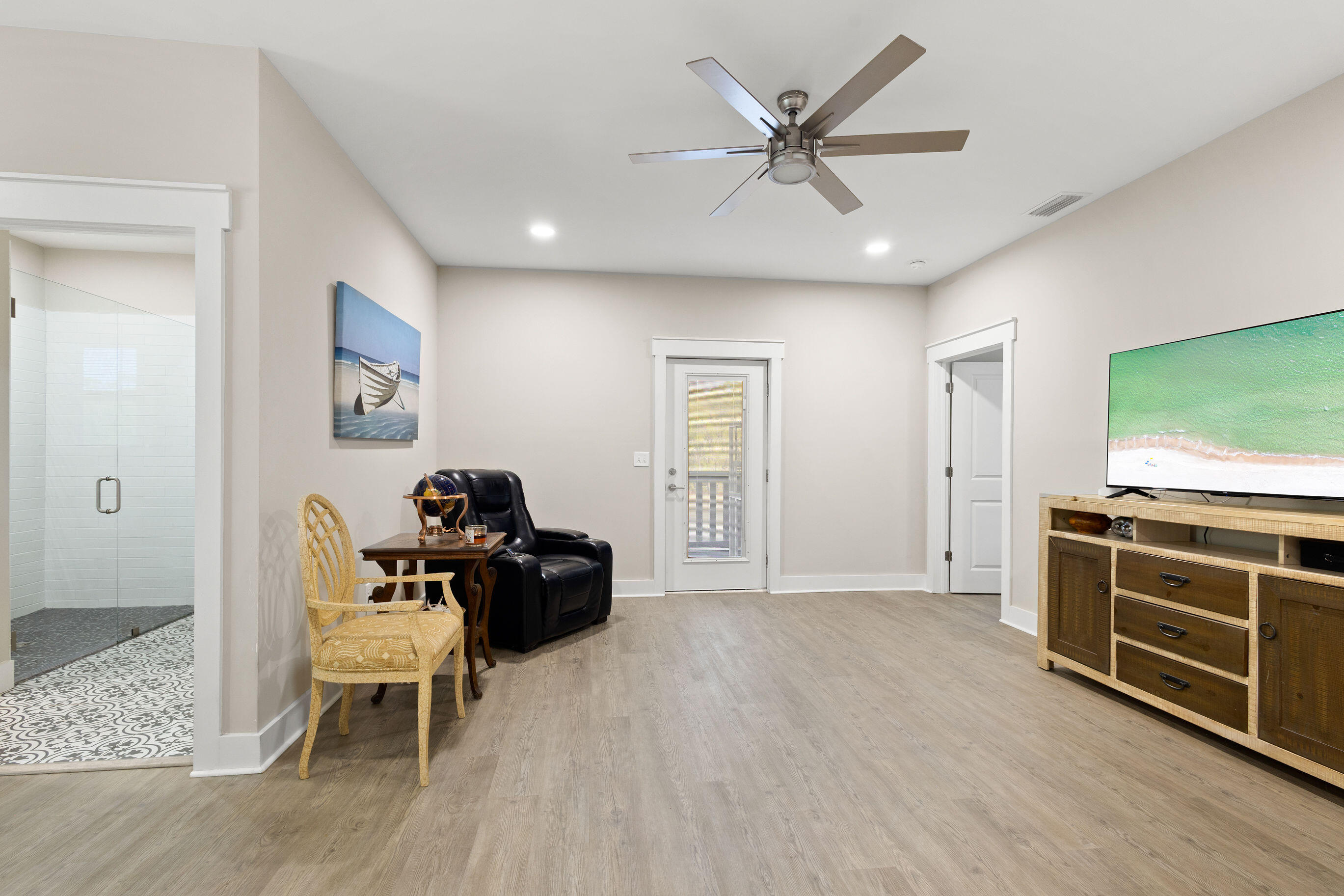TURTLE COVE - Residential