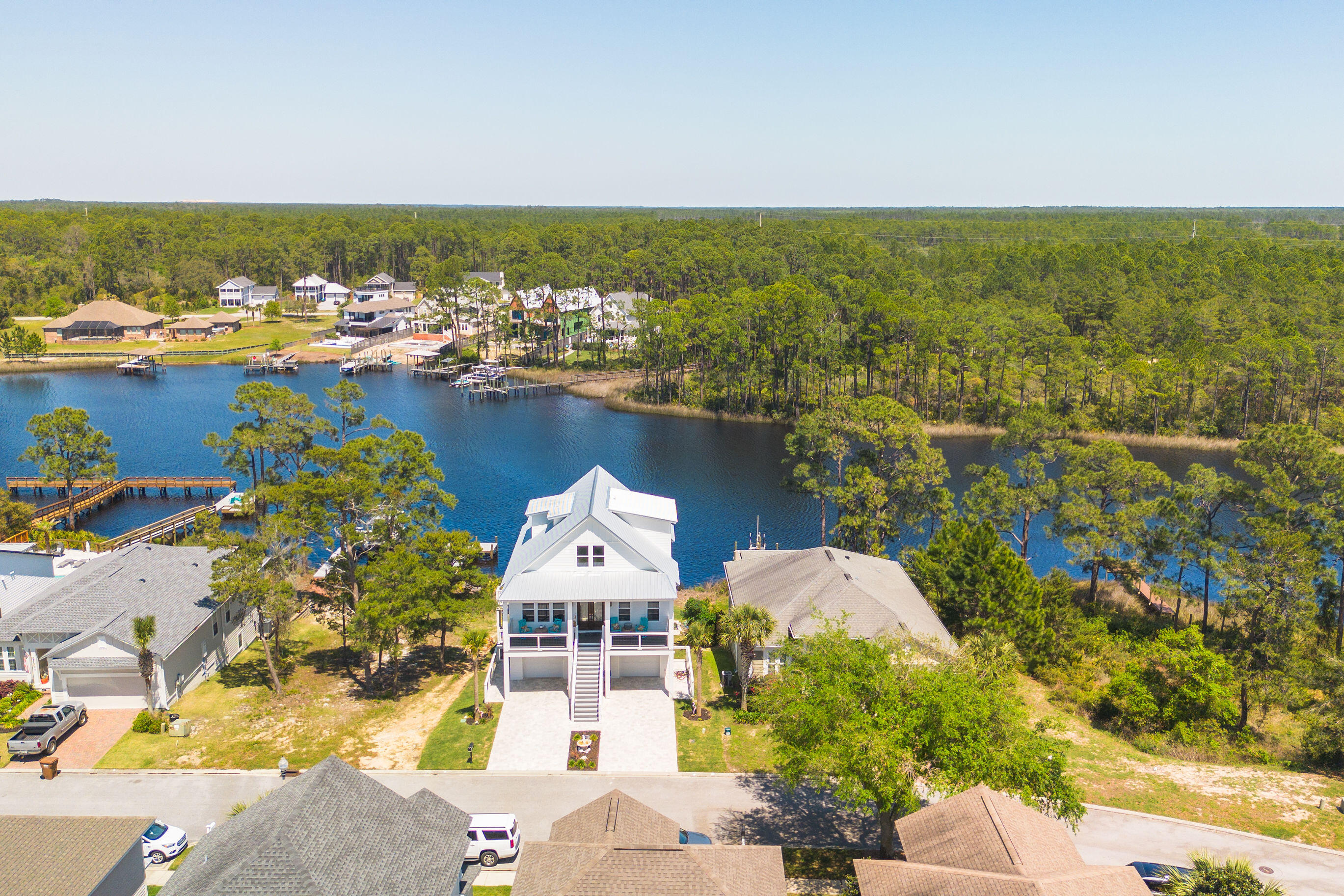 TURTLE COVE - Residential