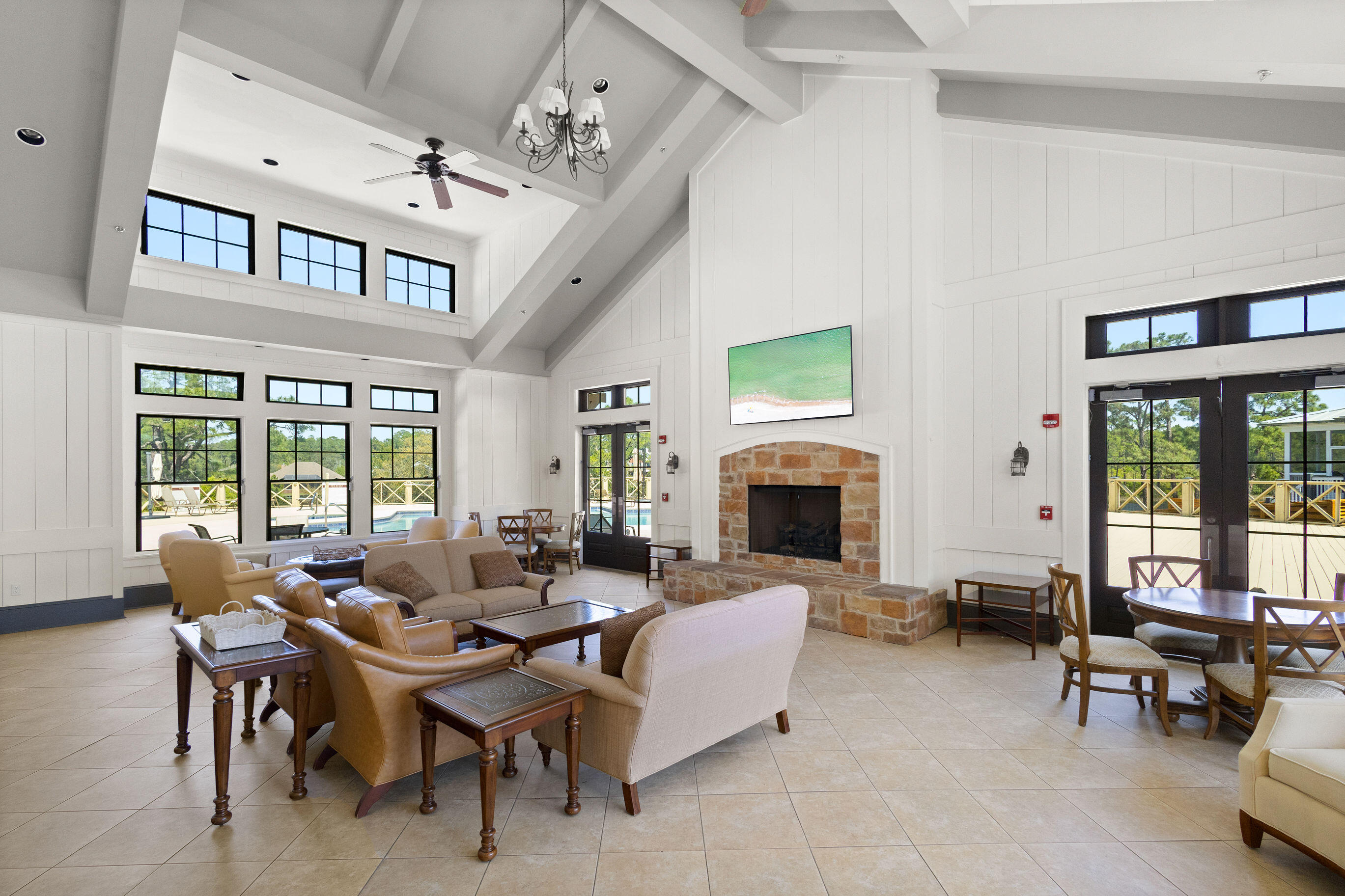TURTLE COVE - Residential