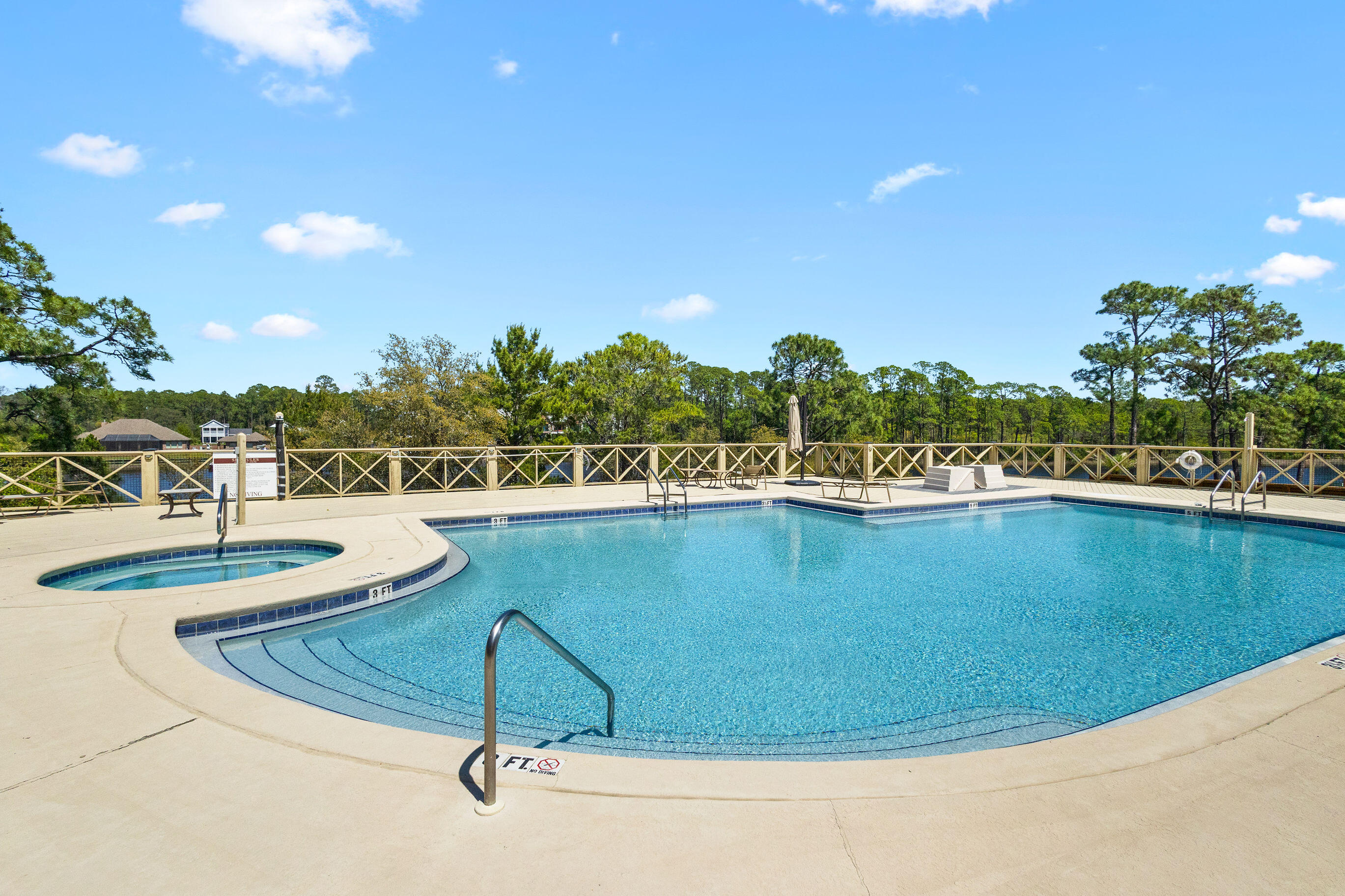 TURTLE COVE - Residential