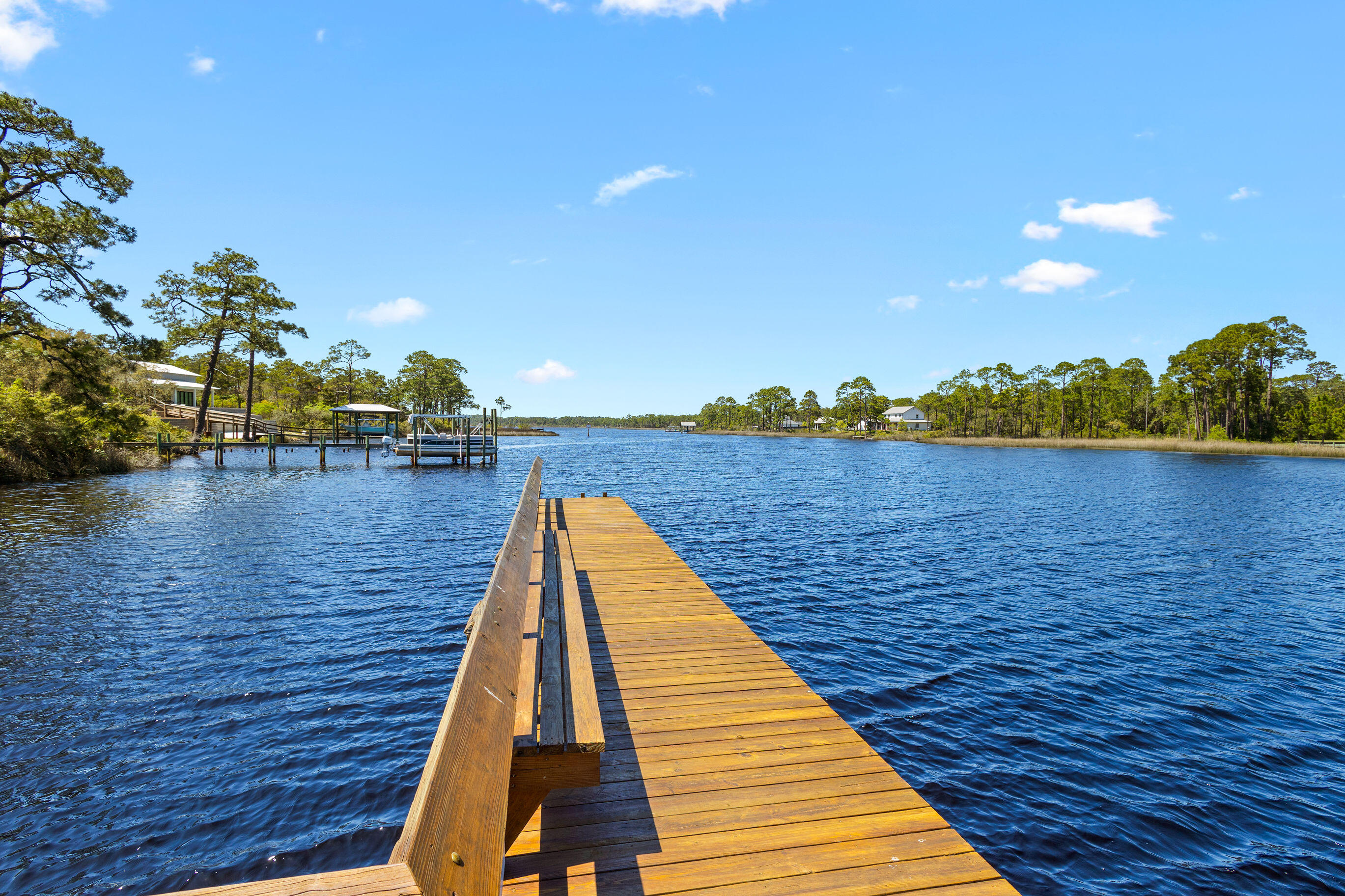 TURTLE COVE - Residential