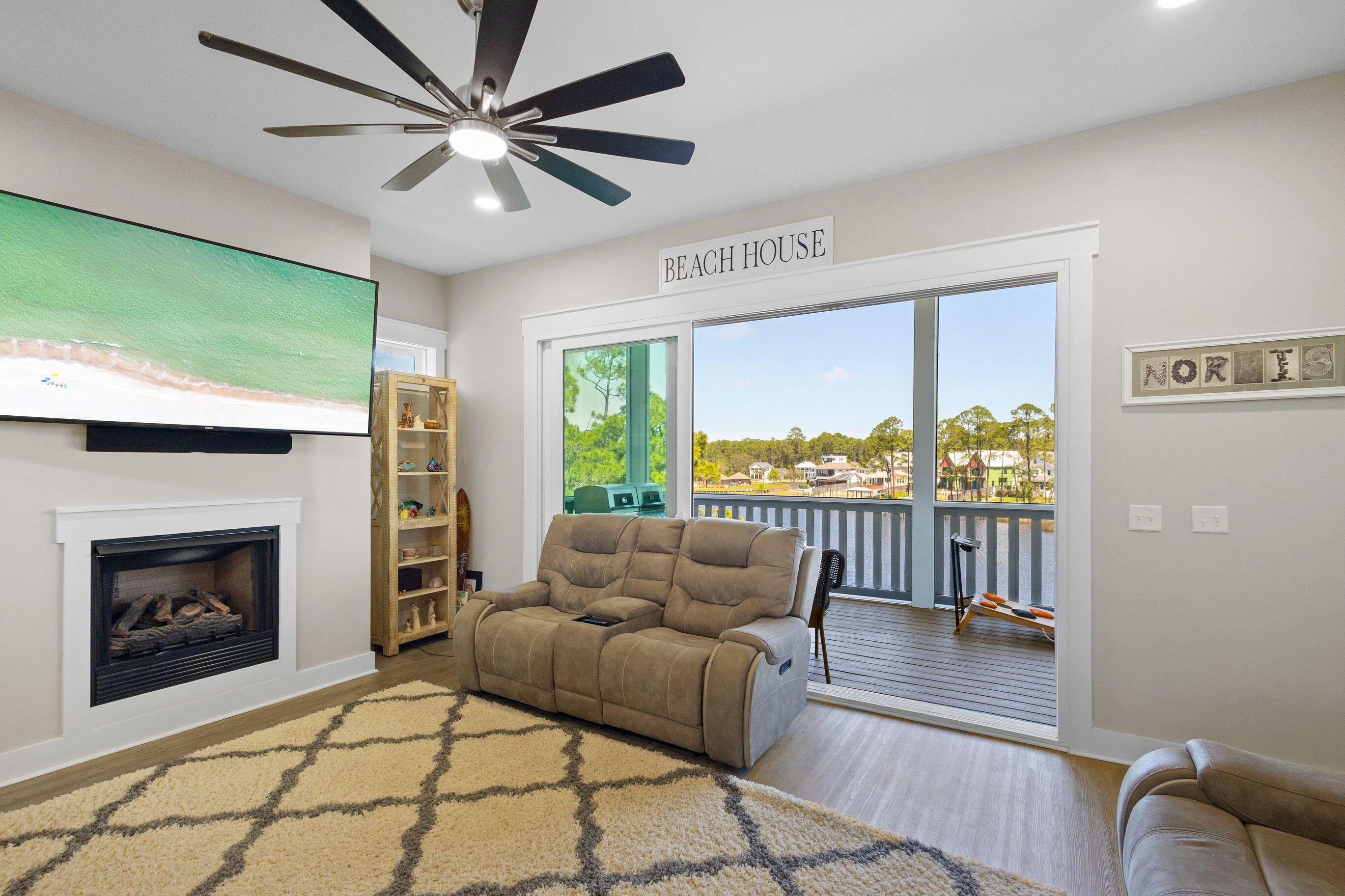 TURTLE COVE - Residential