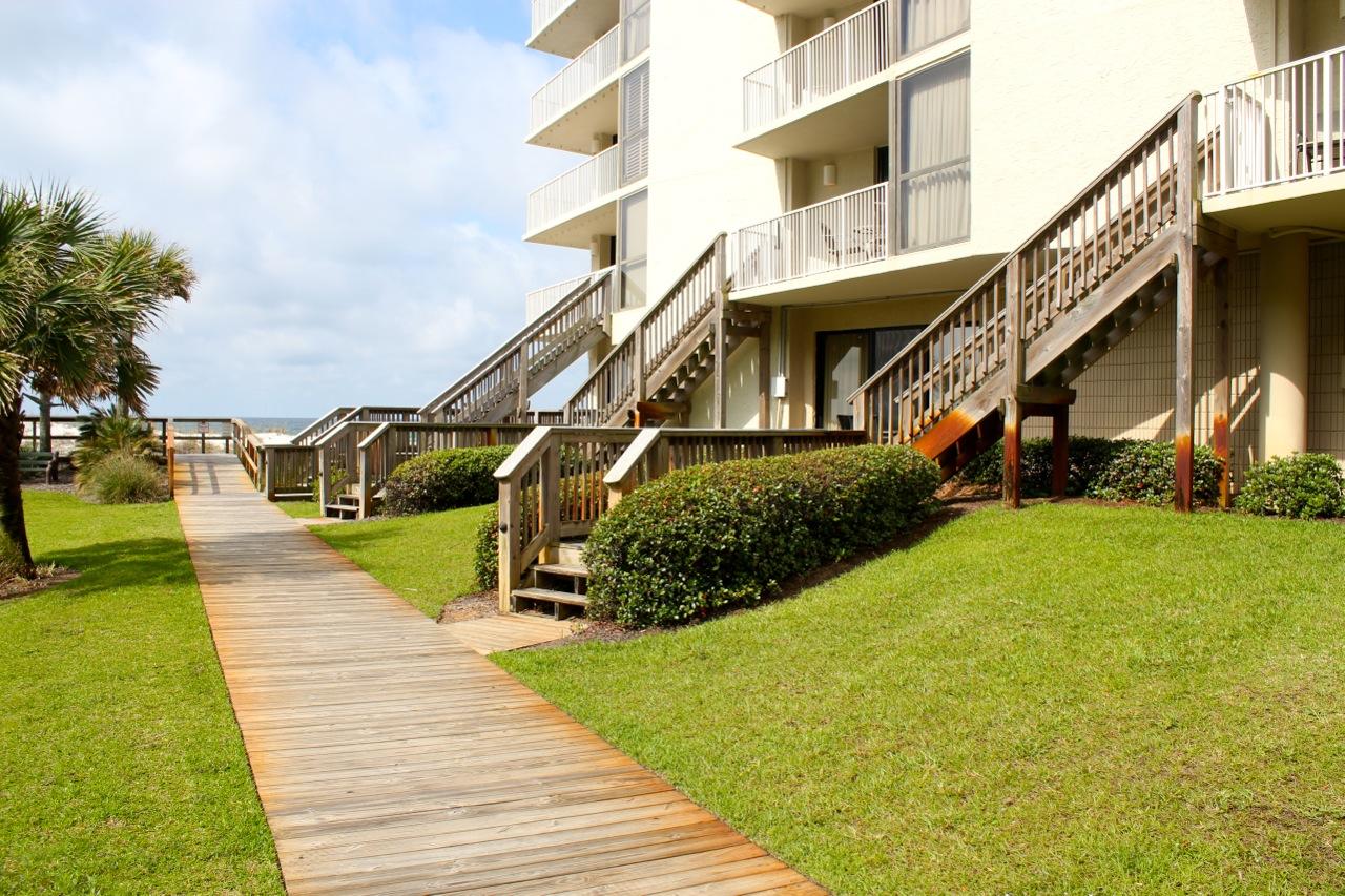 MAINSAIL CONDO PH 4 - Residential