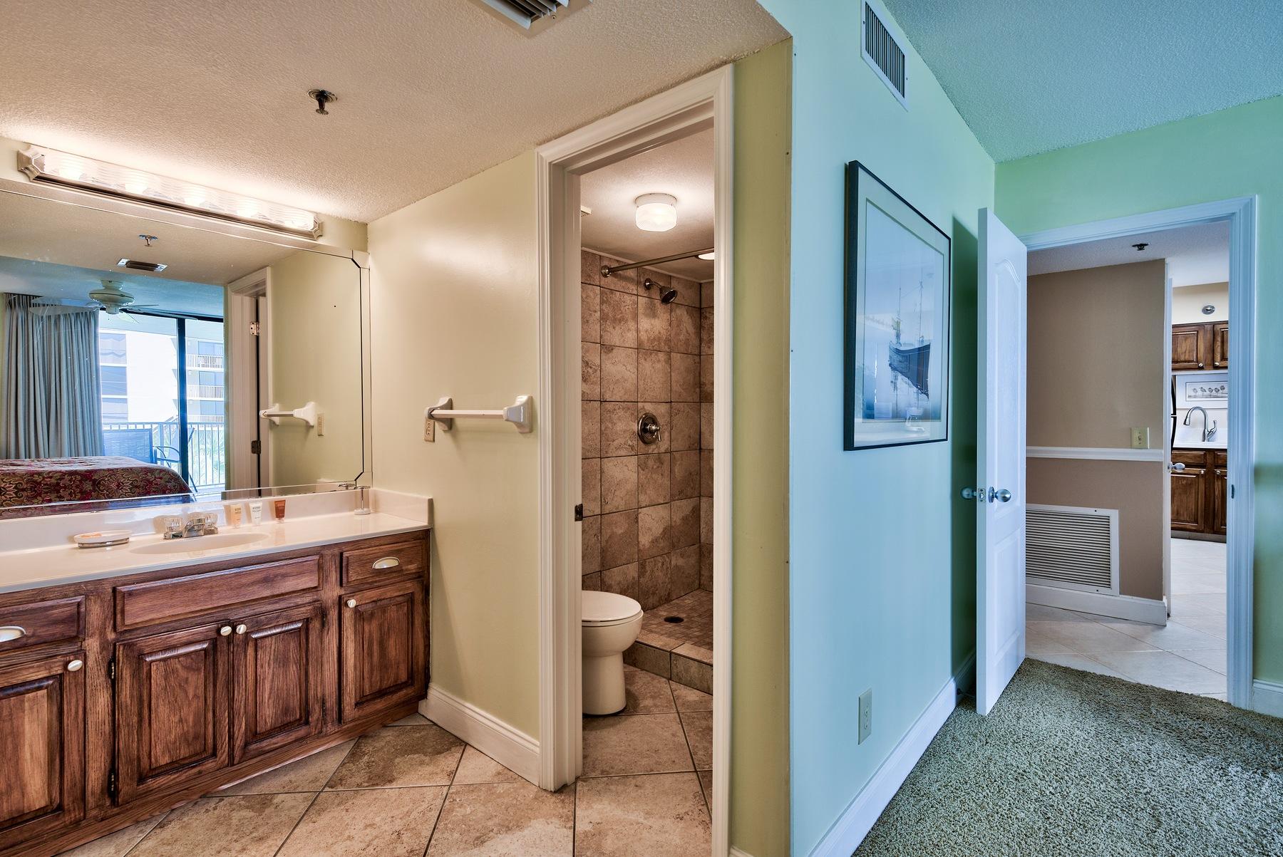 MAINSAIL CONDO PH 4 - Residential