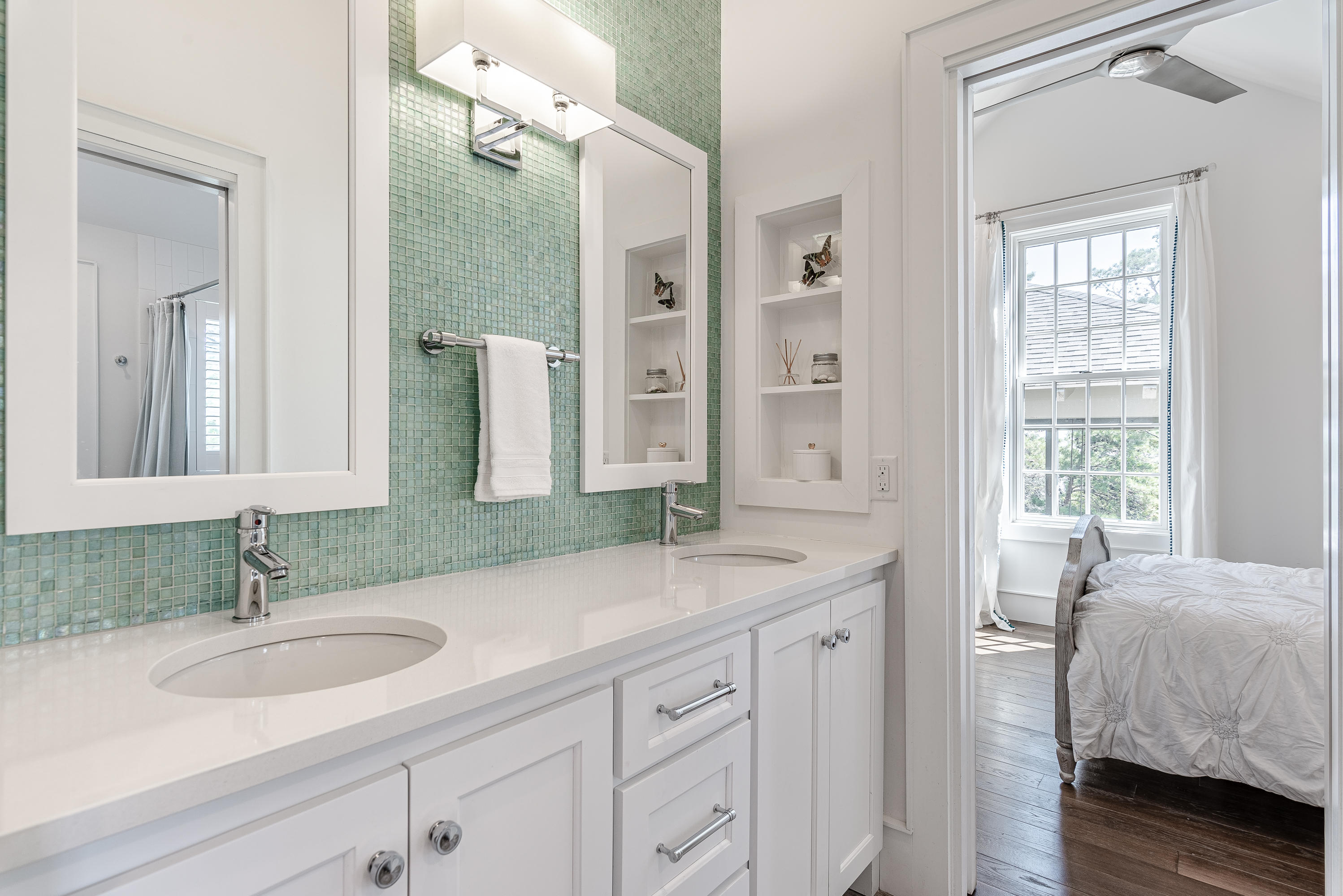 DRAPER LAKE COASTAL VILLAGE - Residential