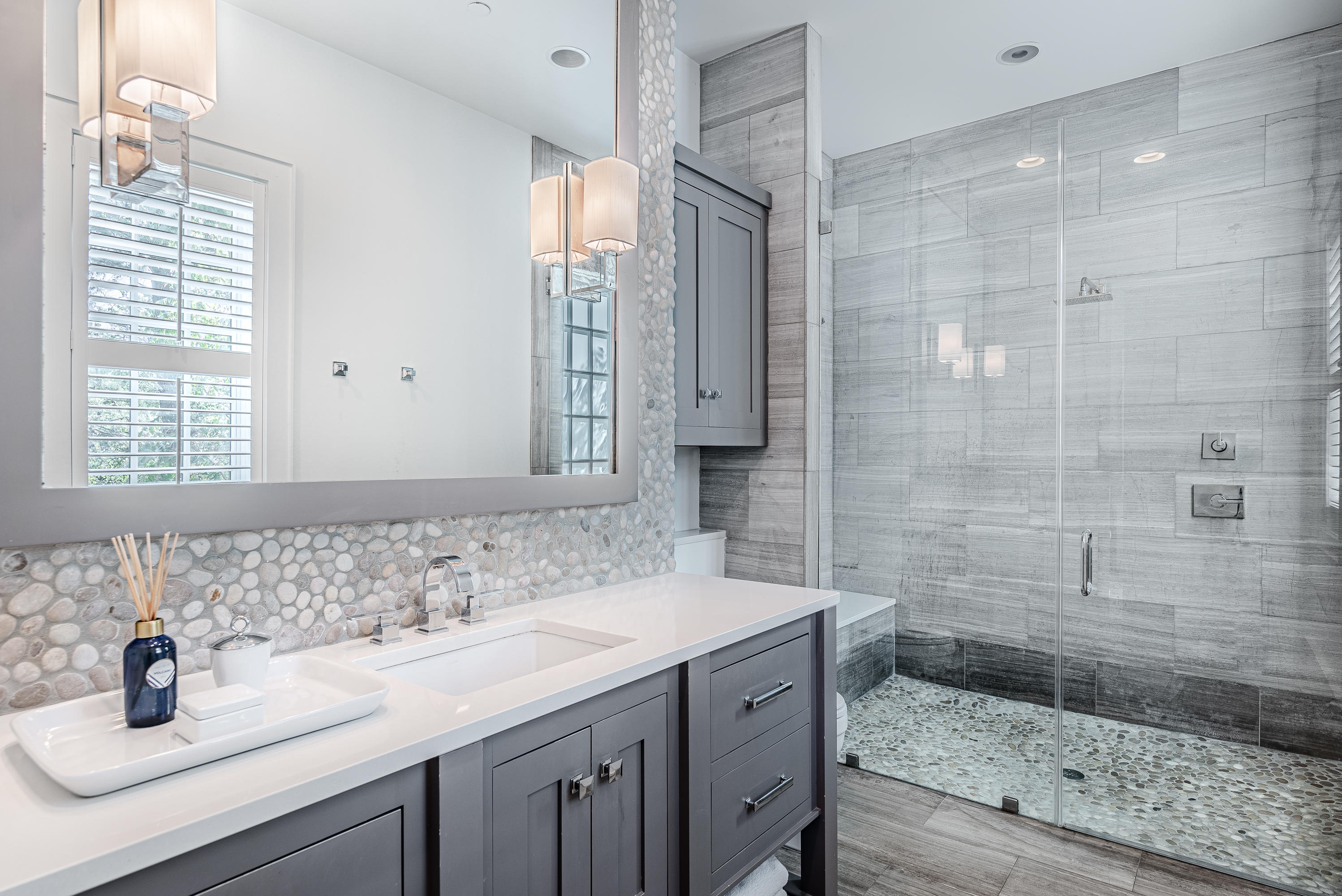 DRAPER LAKE COASTAL VILLAGE - Residential