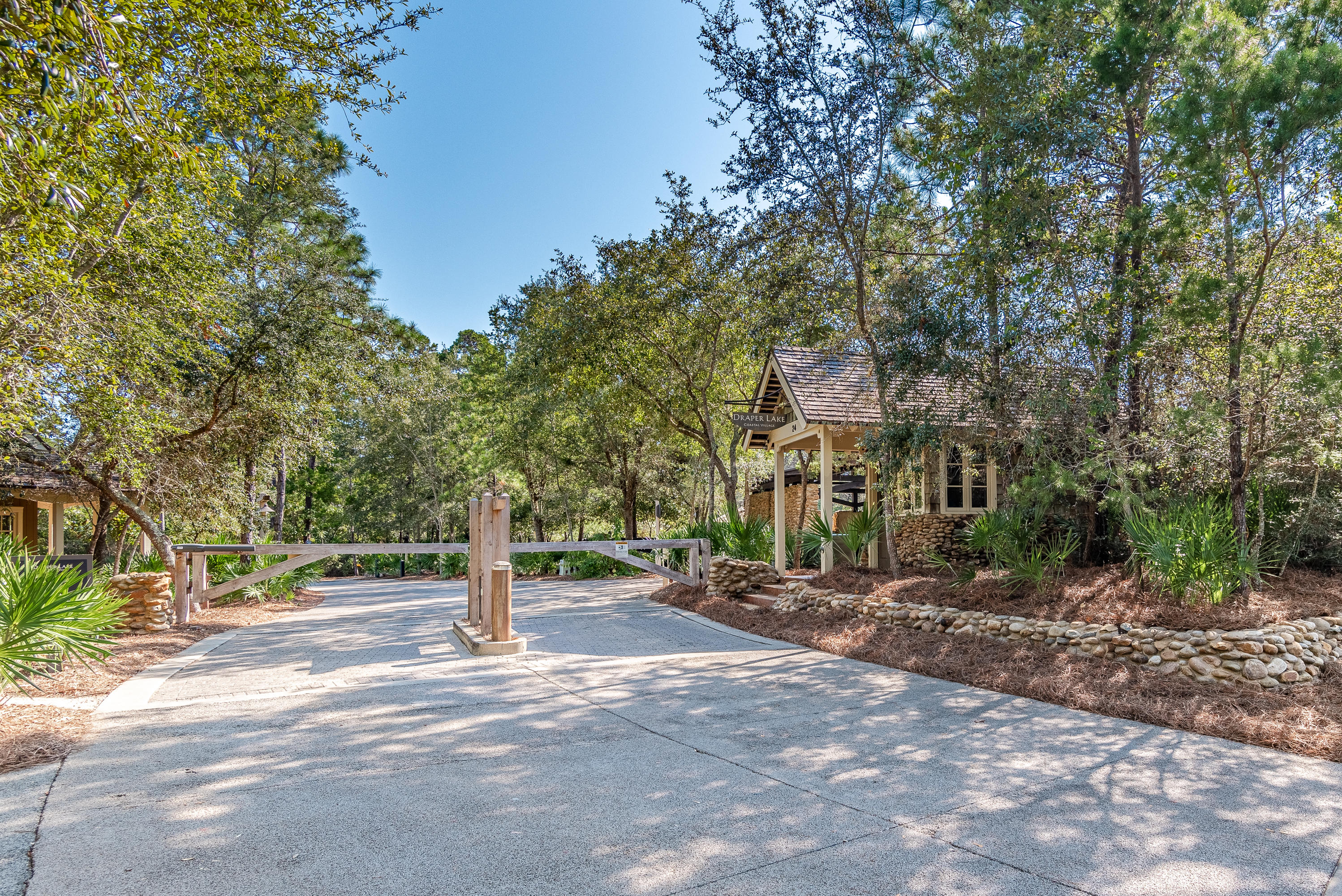 DRAPER LAKE COASTAL VILLAGE - Residential