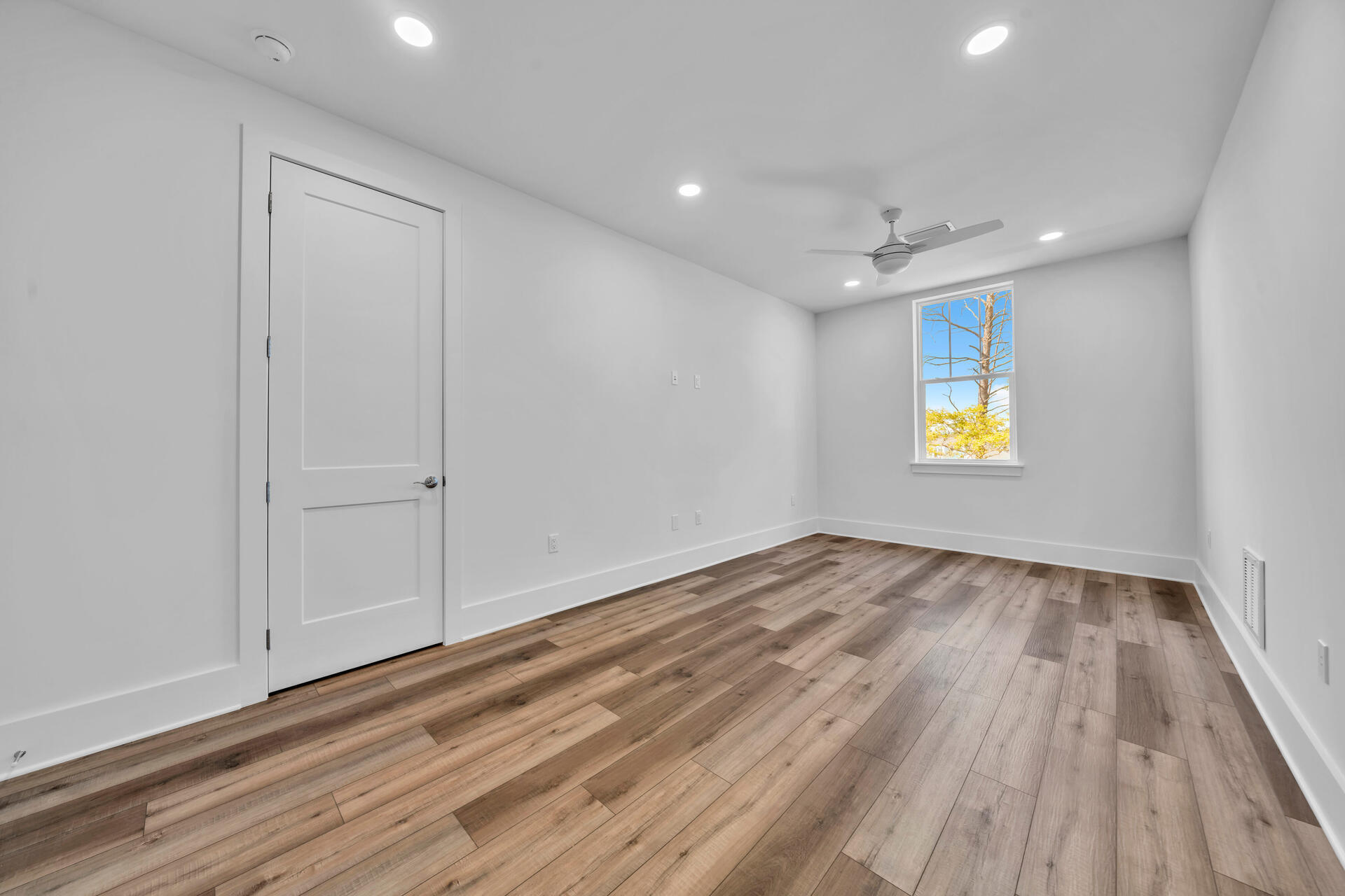 Deer Moss Creek - Residential