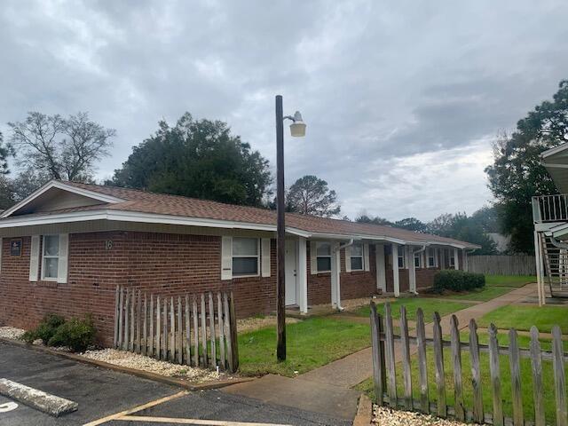 AZALEA - Residential Lease