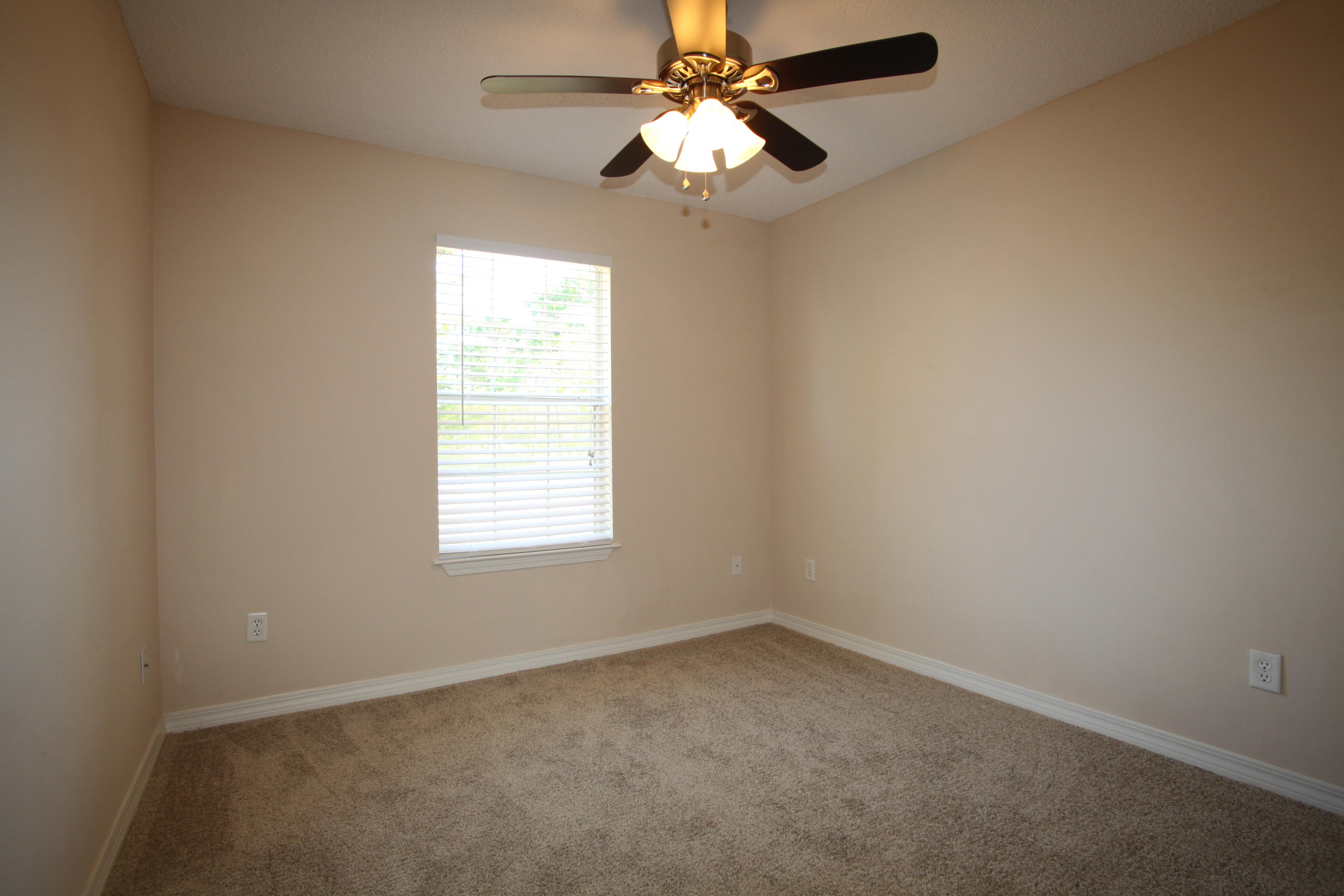 SANTA ROSA SHORES EAST - Residential