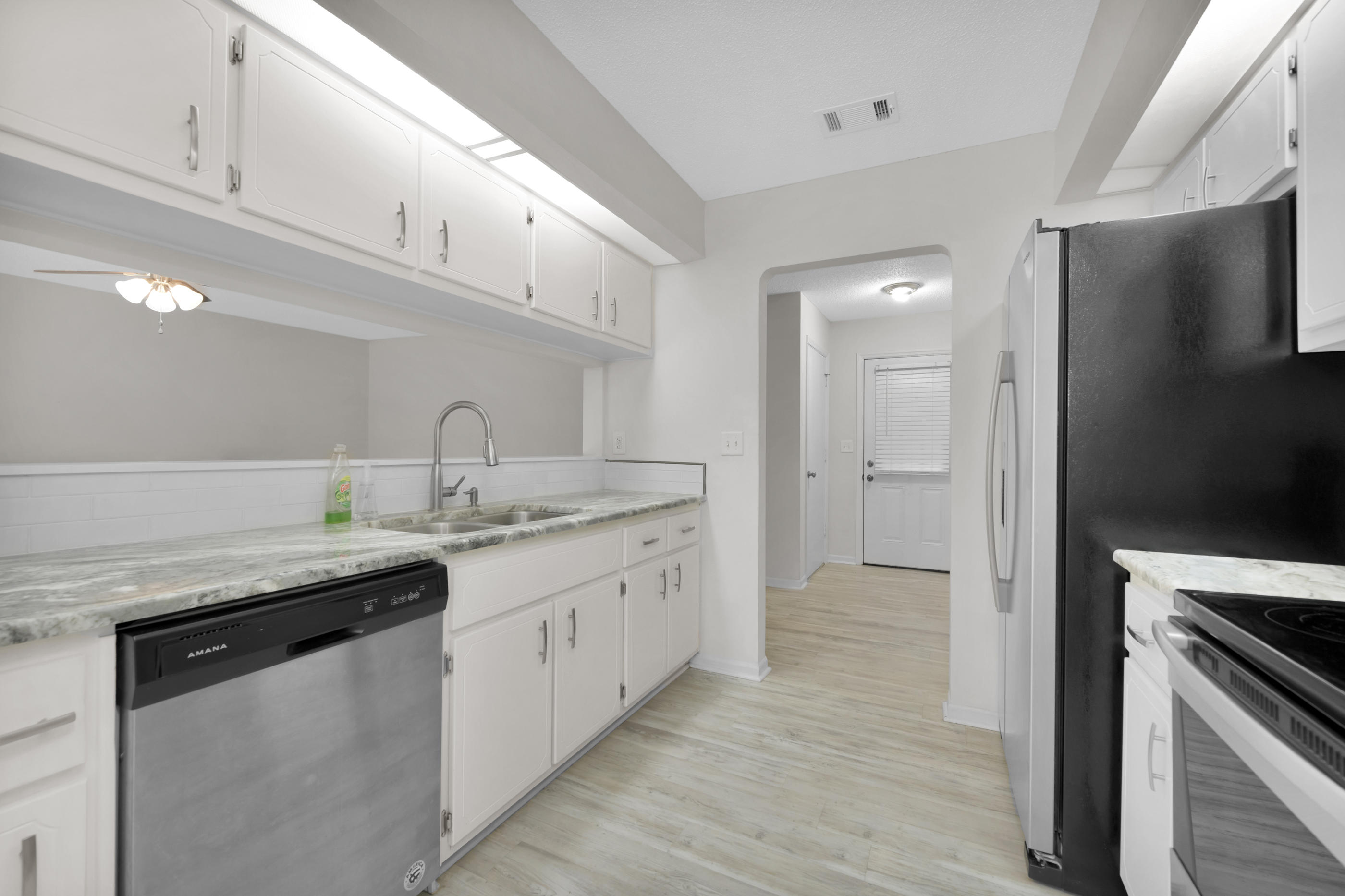 HOLLYROD PARK - Residential